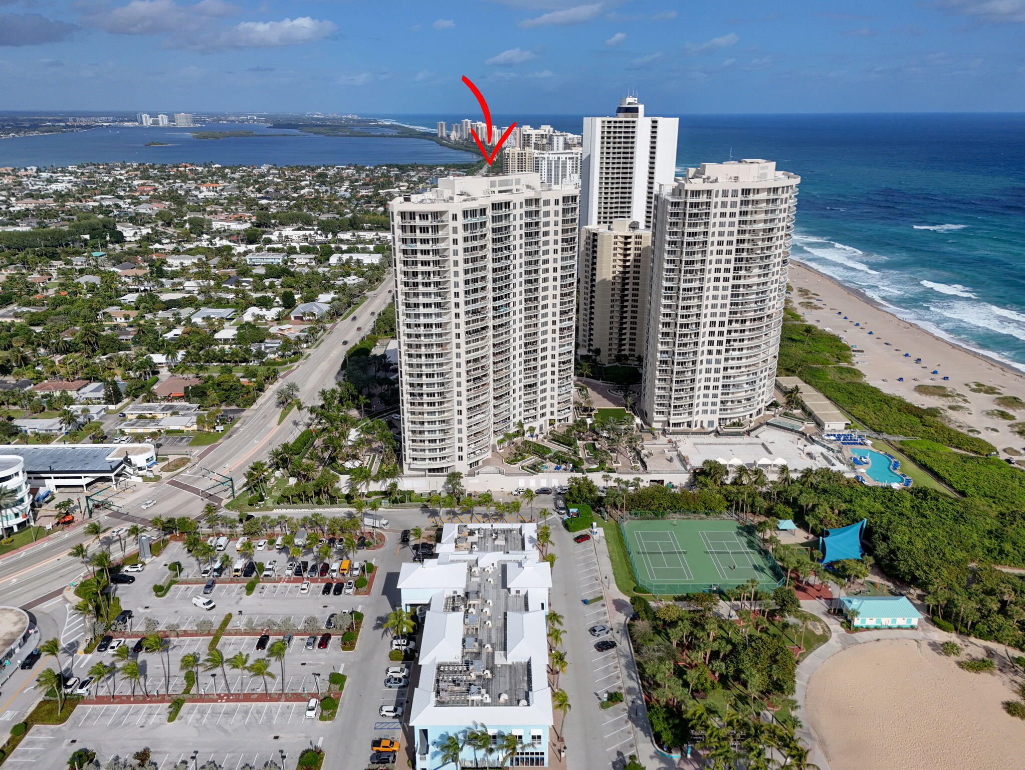 2700 N Ocean #905B, Riviera Beach FL 33404