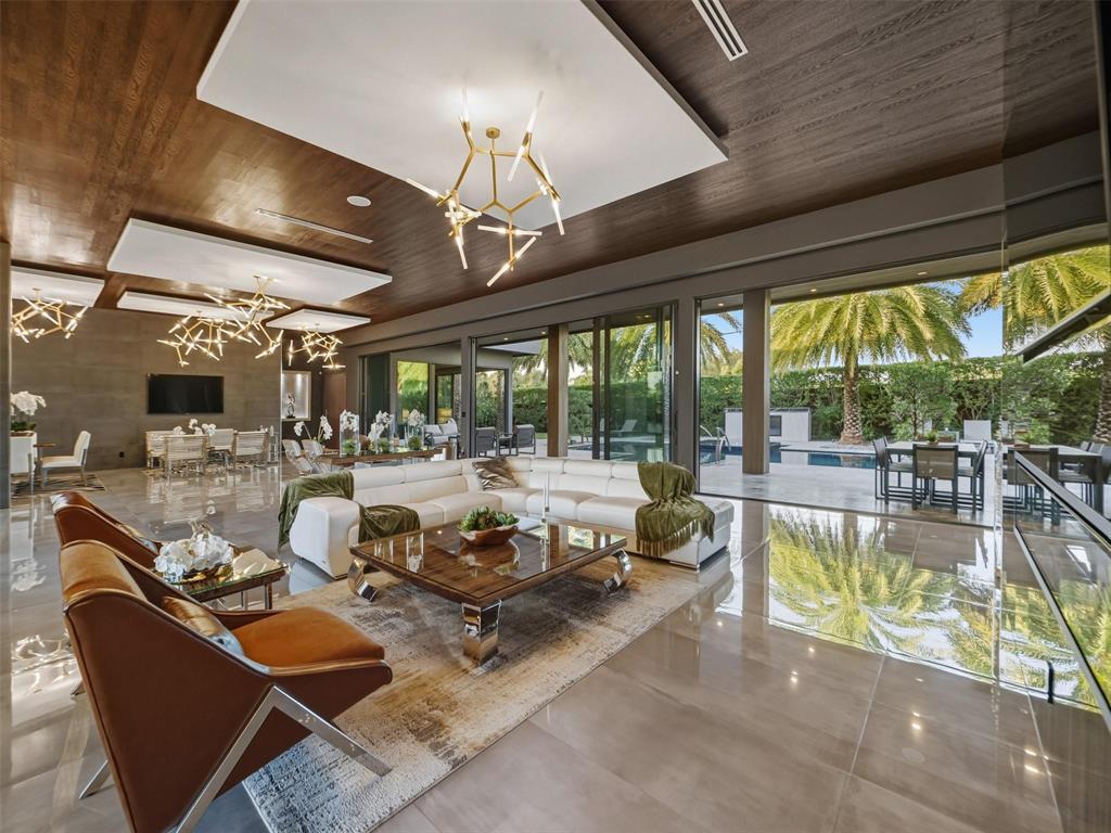 2213 NE 37TH, Fort Lauderdale FL 33308