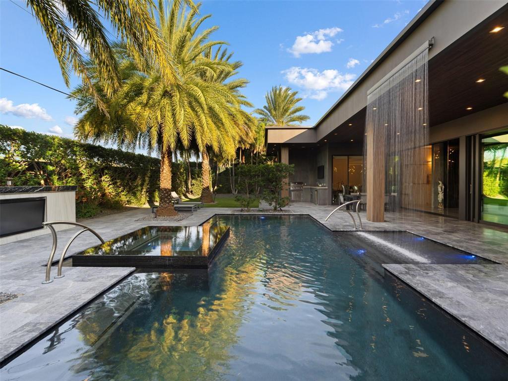 2213 NE 37TH, Fort Lauderdale FL 33308
