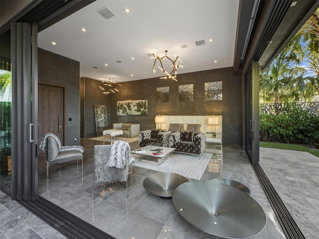 2213 NE 37TH, Fort Lauderdale FL 33308