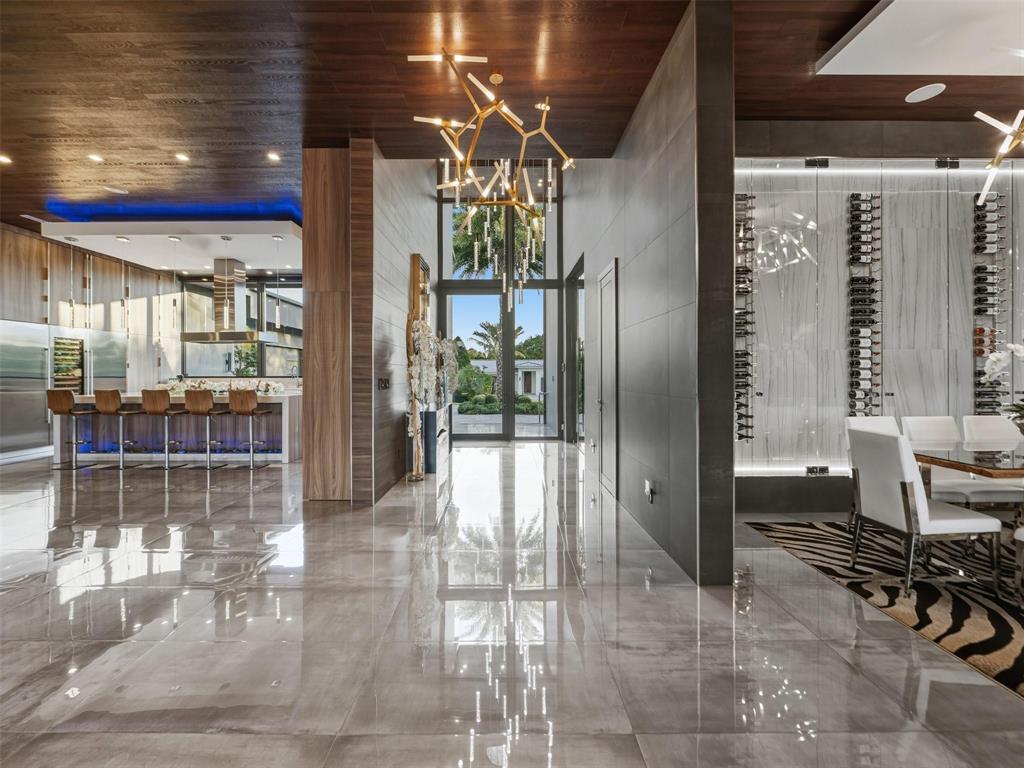2213 NE 37TH, Fort Lauderdale FL 33308