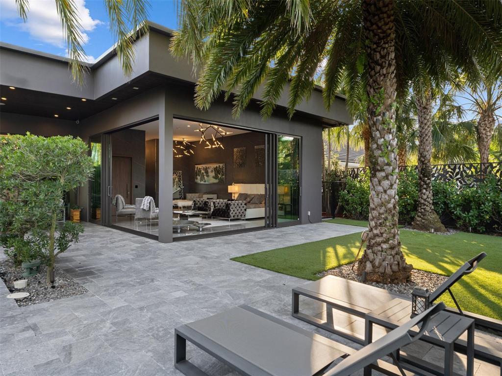 2213 NE 37TH, Fort Lauderdale FL 33308