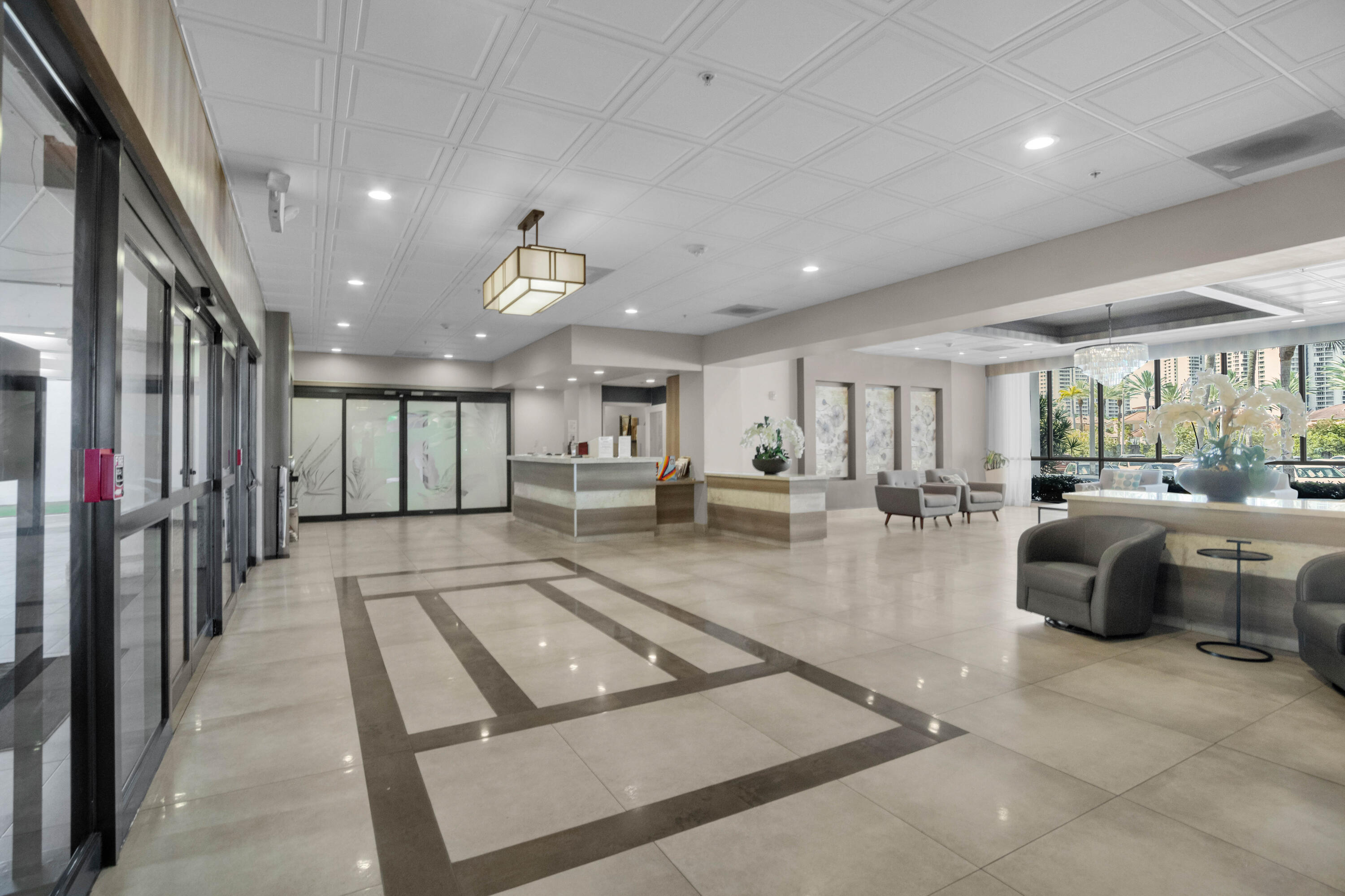3701 N COUNTRY CLUB #404, Aventura FL 33180