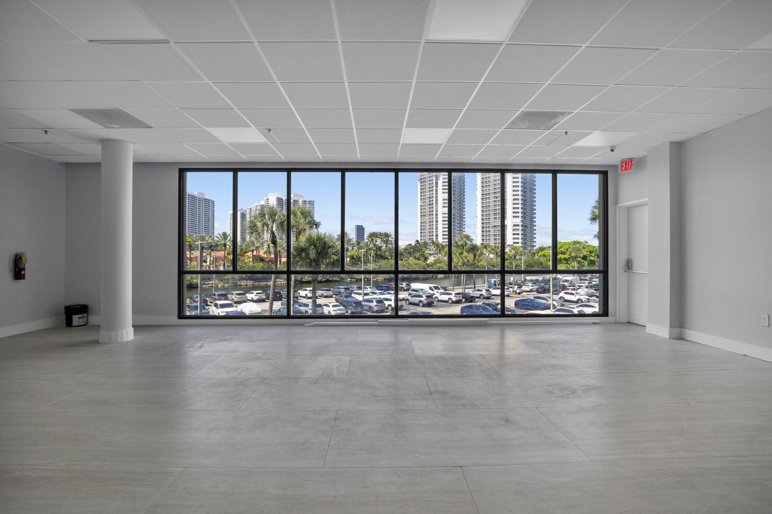3701 N COUNTRY CLUB #404, Aventura FL 33180