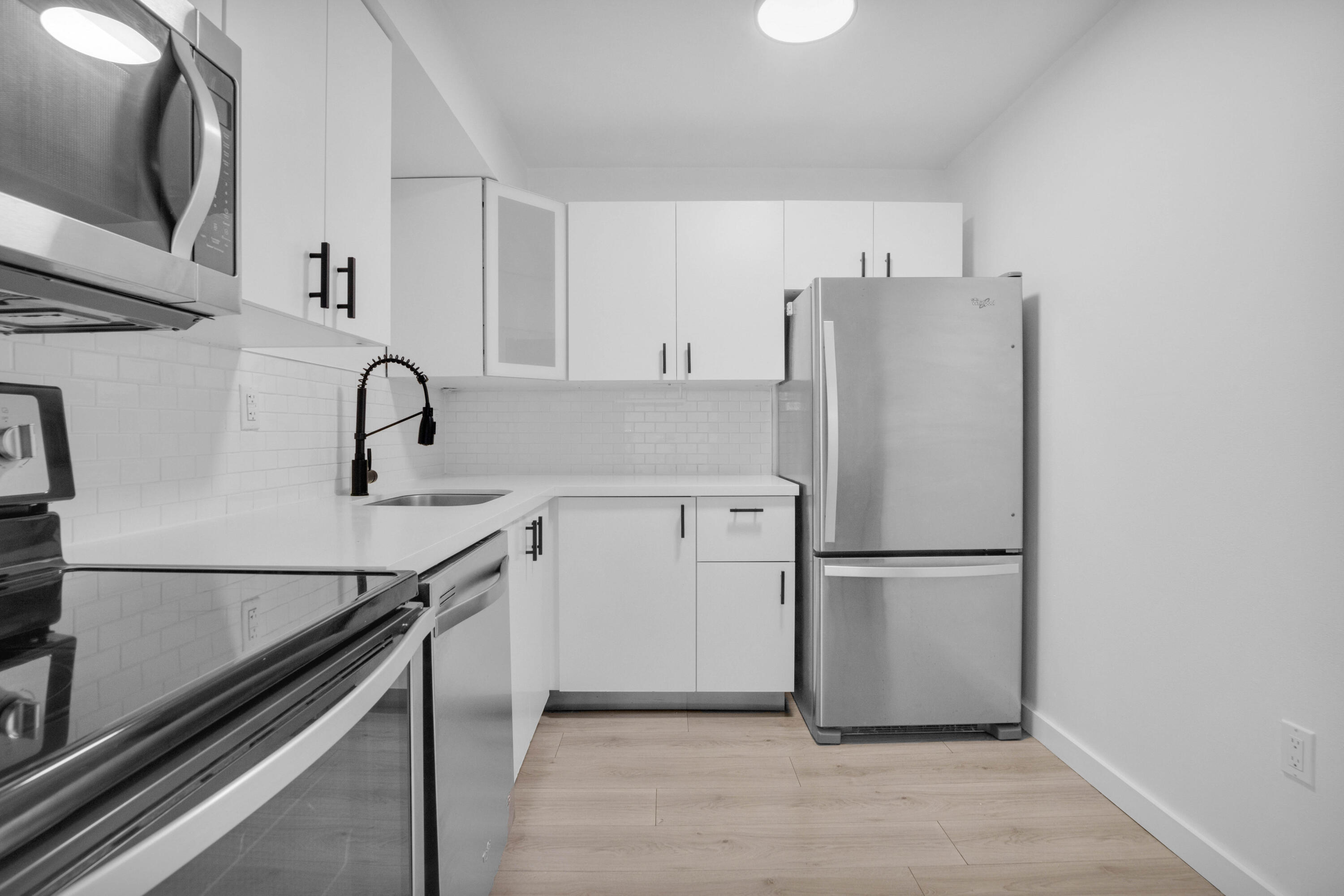 3701 N COUNTRY CLUB #404, Aventura FL 33180