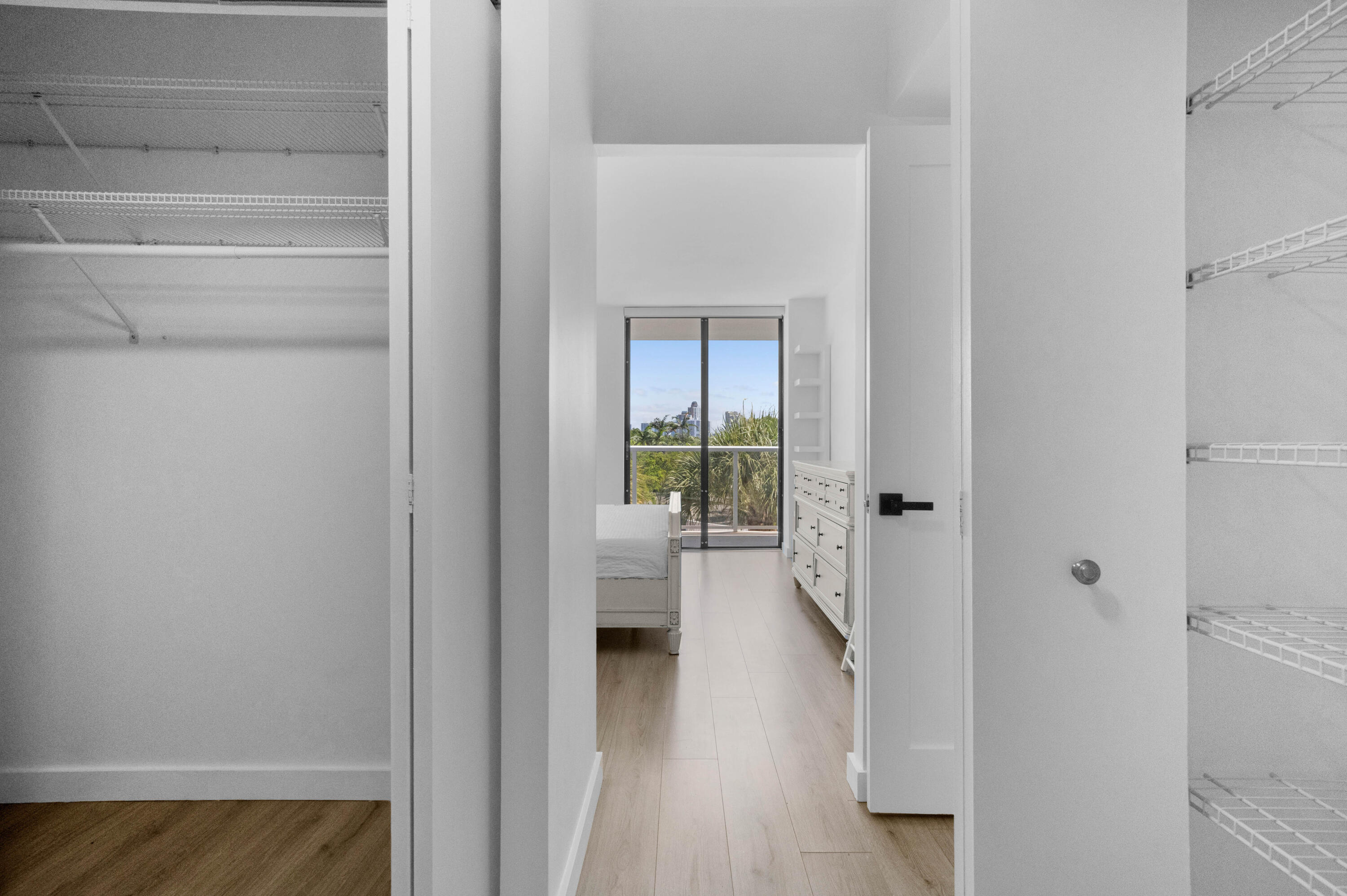 3701 N COUNTRY CLUB #404, Aventura FL 33180