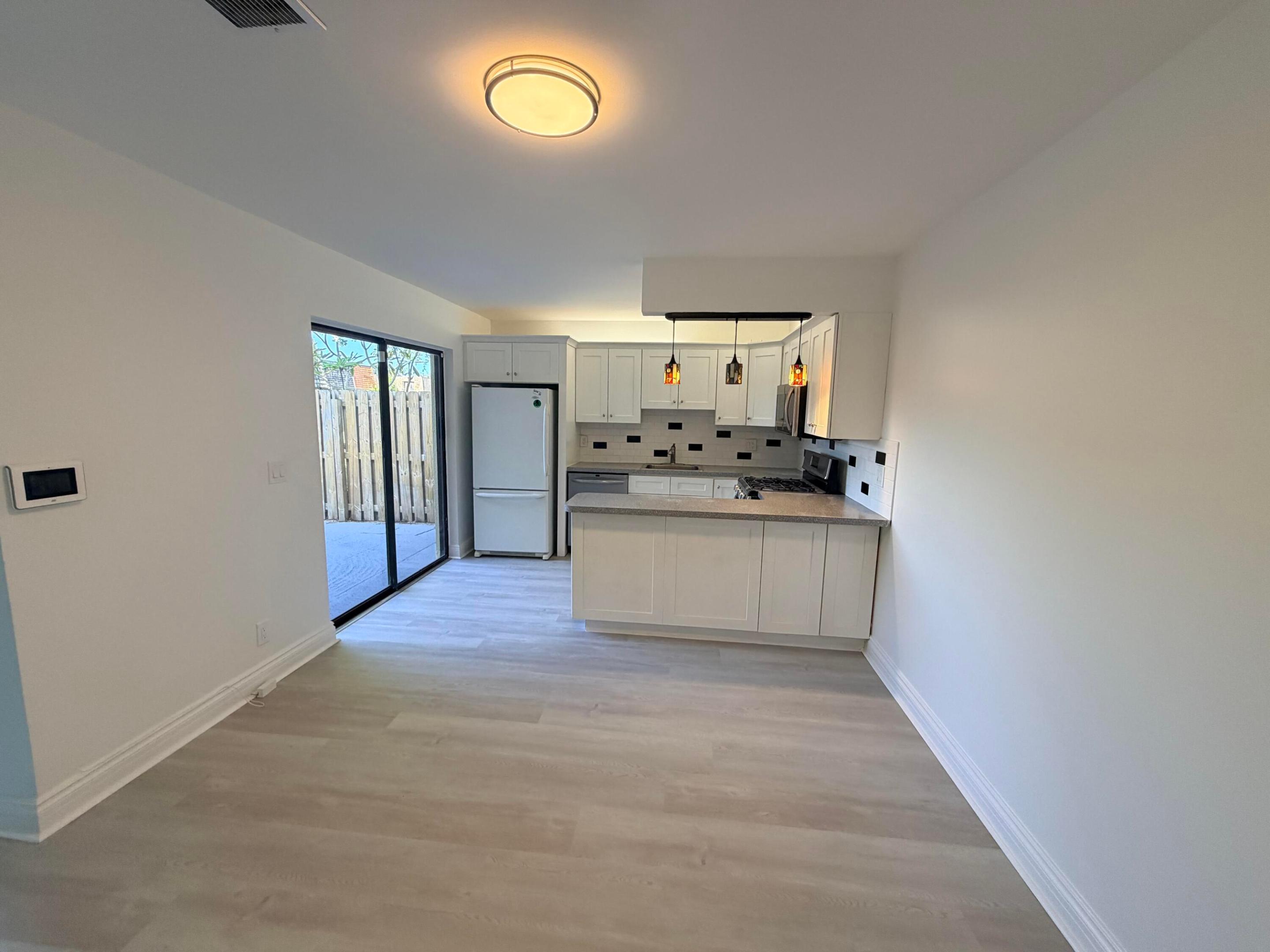 273 ARABIAN, Palm Springs FL 33461