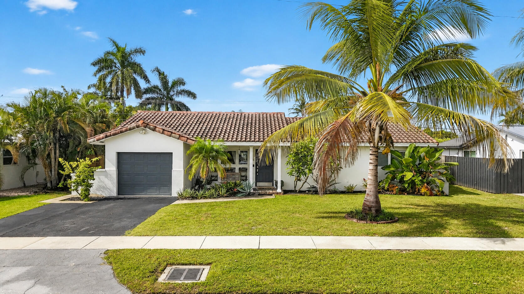 438 SW 9TH, Boca Raton FL 33486