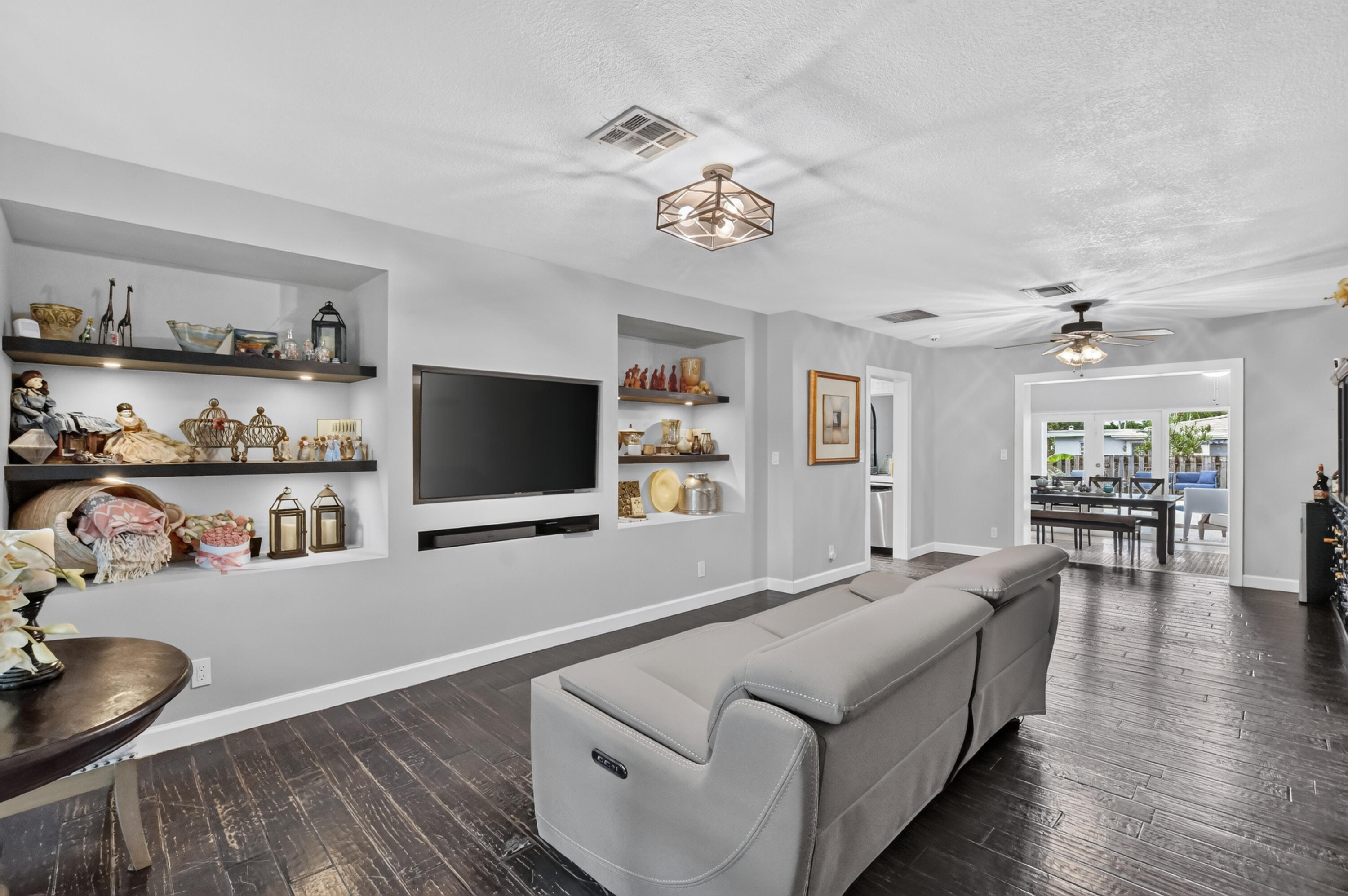 438 SW 9TH, Boca Raton FL 33486