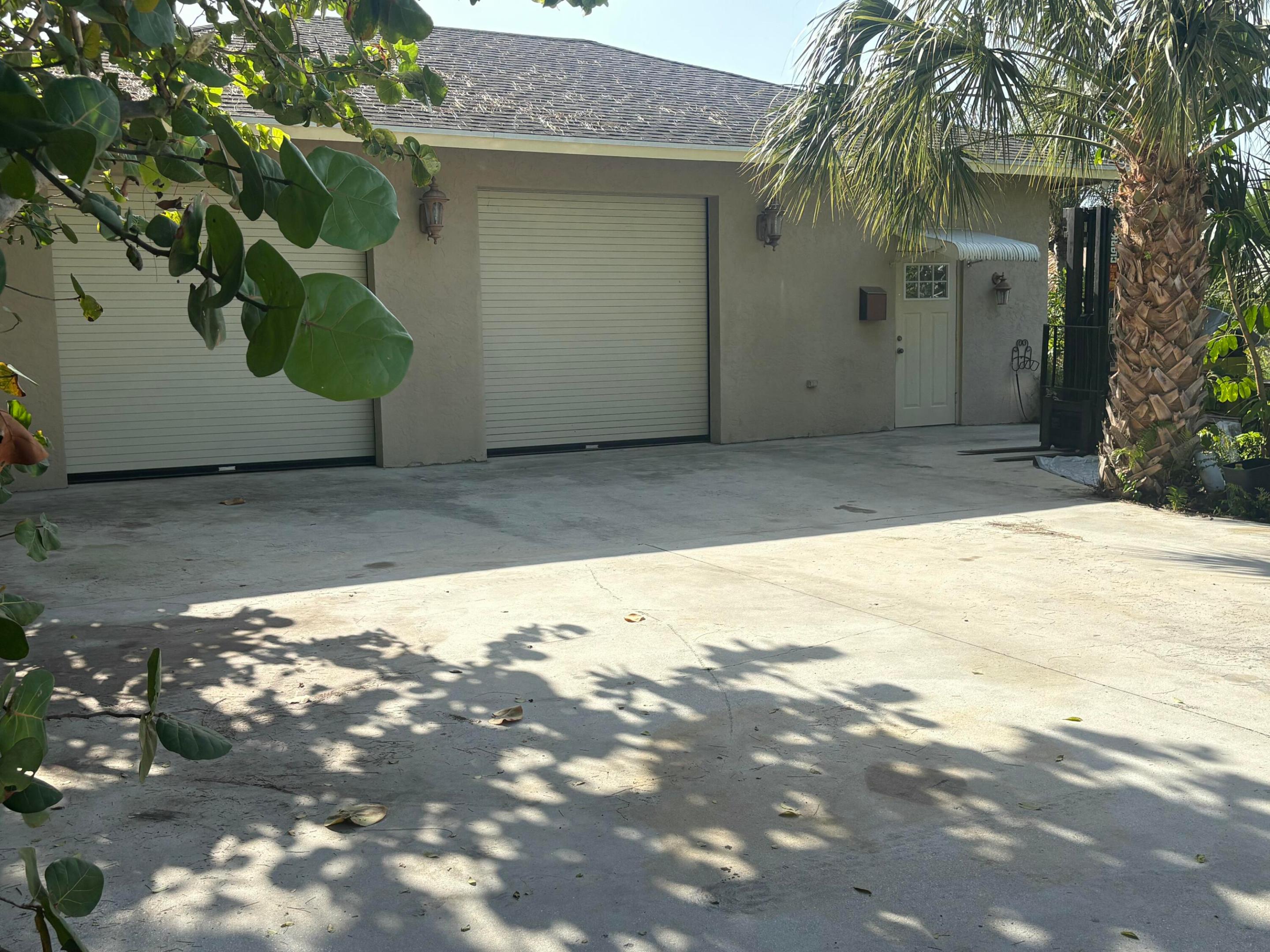 3127 Carol, Palm Springs FL 33461