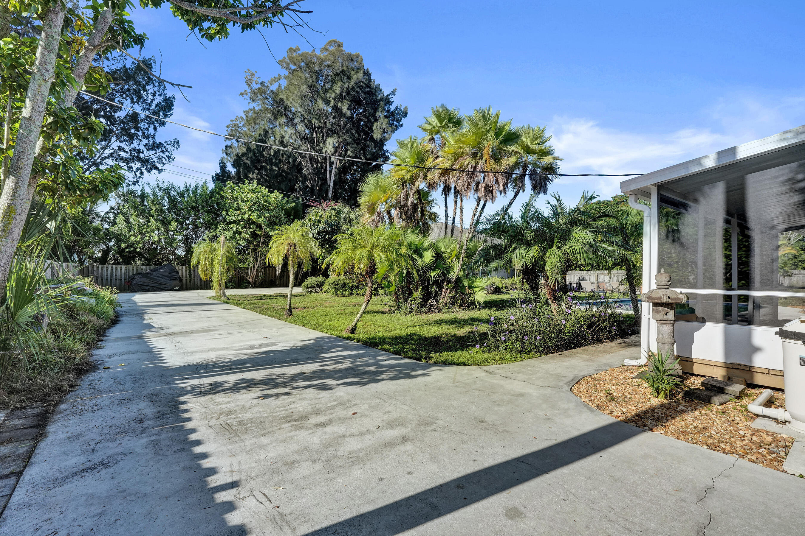 3127 Carol, Palm Springs FL 33461