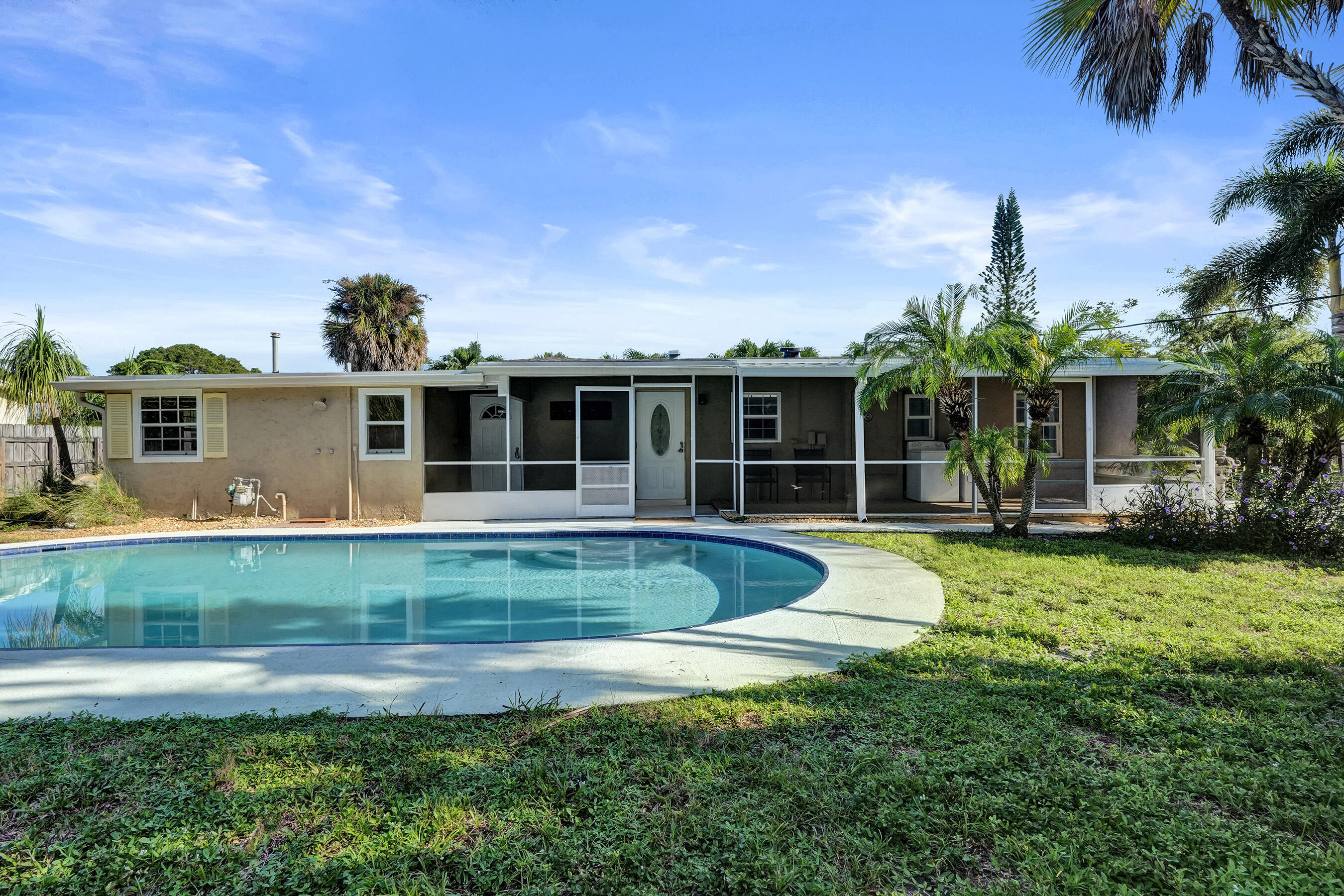 3127 Carol, Palm Springs FL 33461