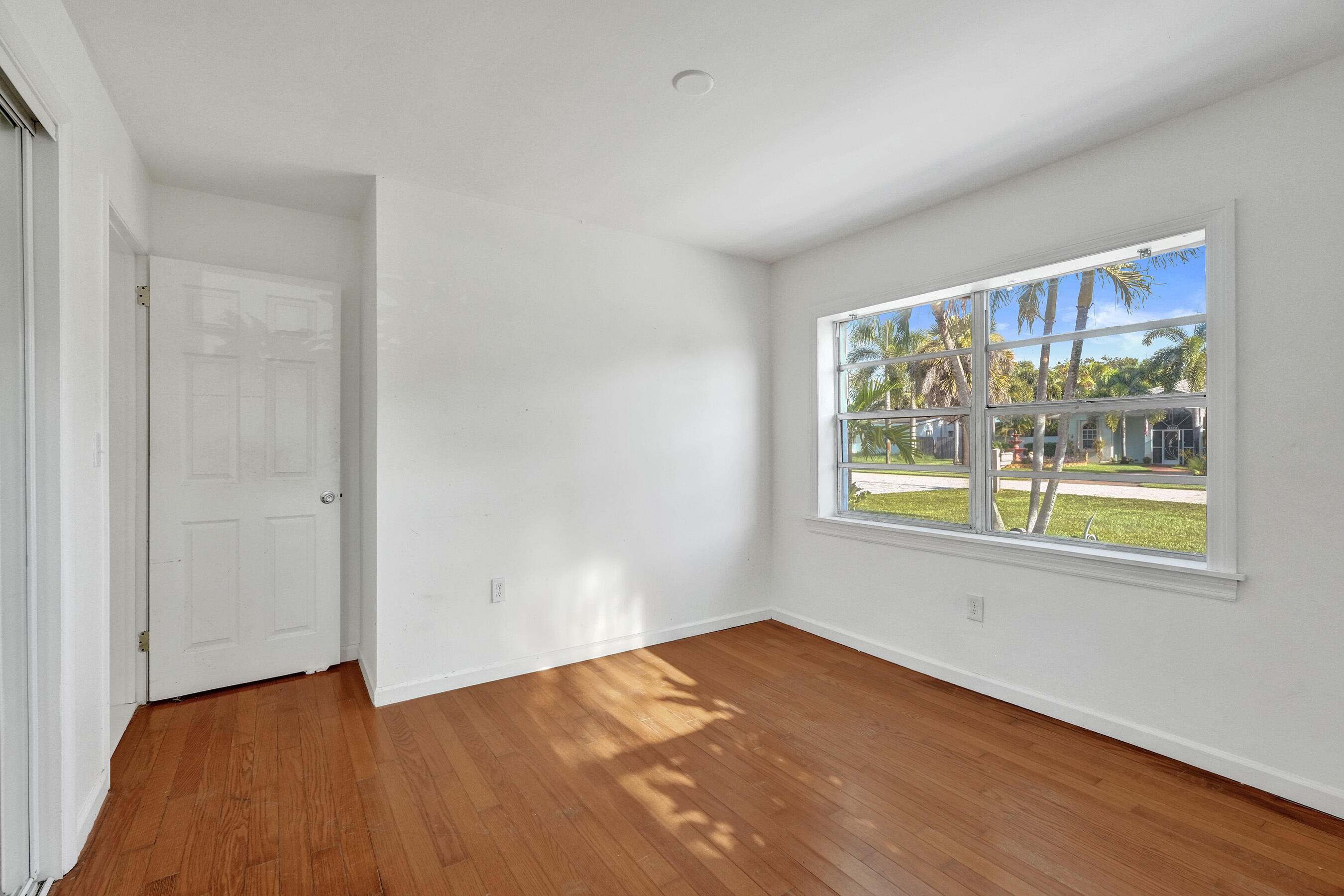 3127 Carol, Palm Springs FL 33461