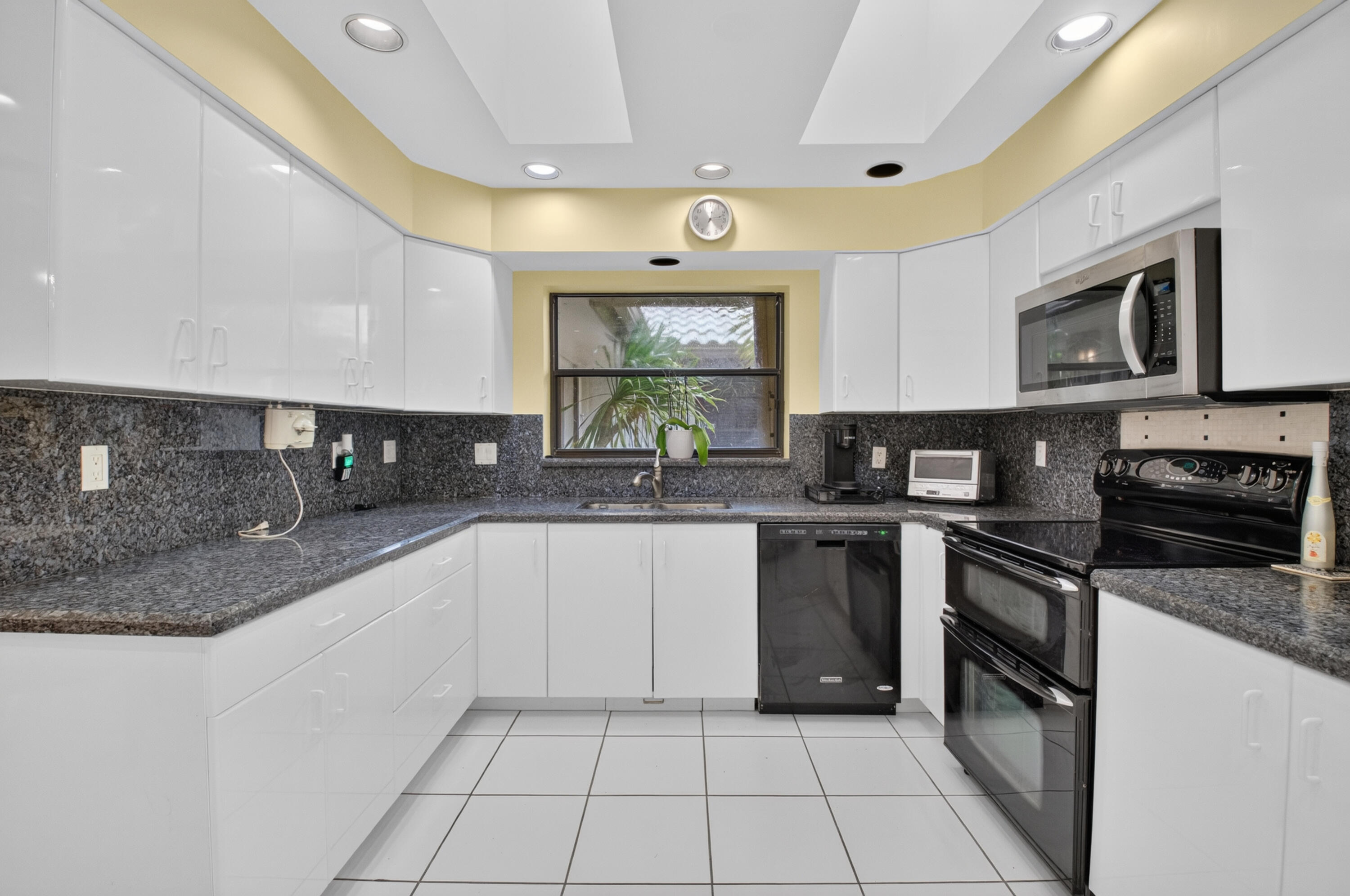 19380 Cedar Glen, Boca Raton FL 33434