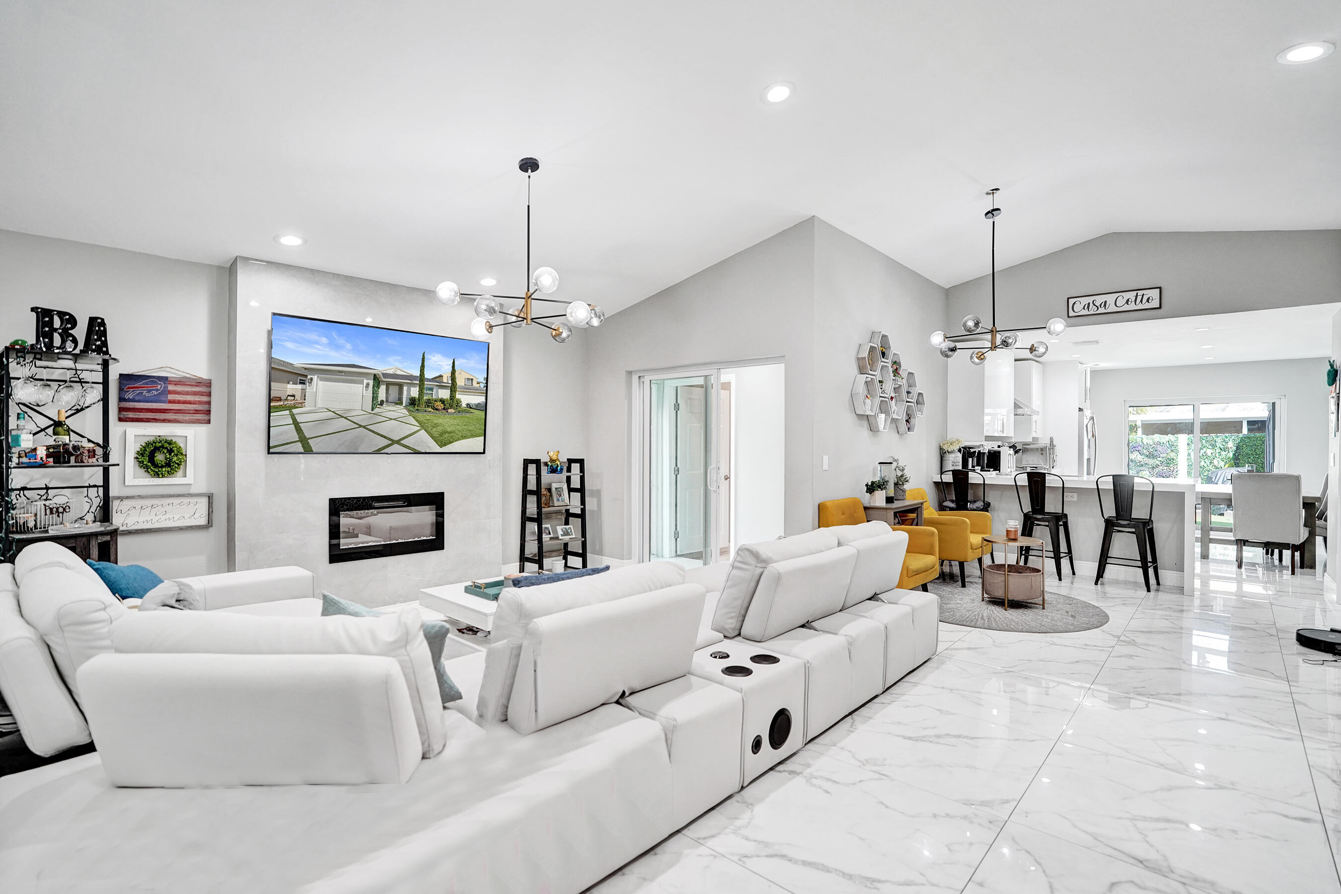 372 W Riverbend #372, Sunrise FL 33326