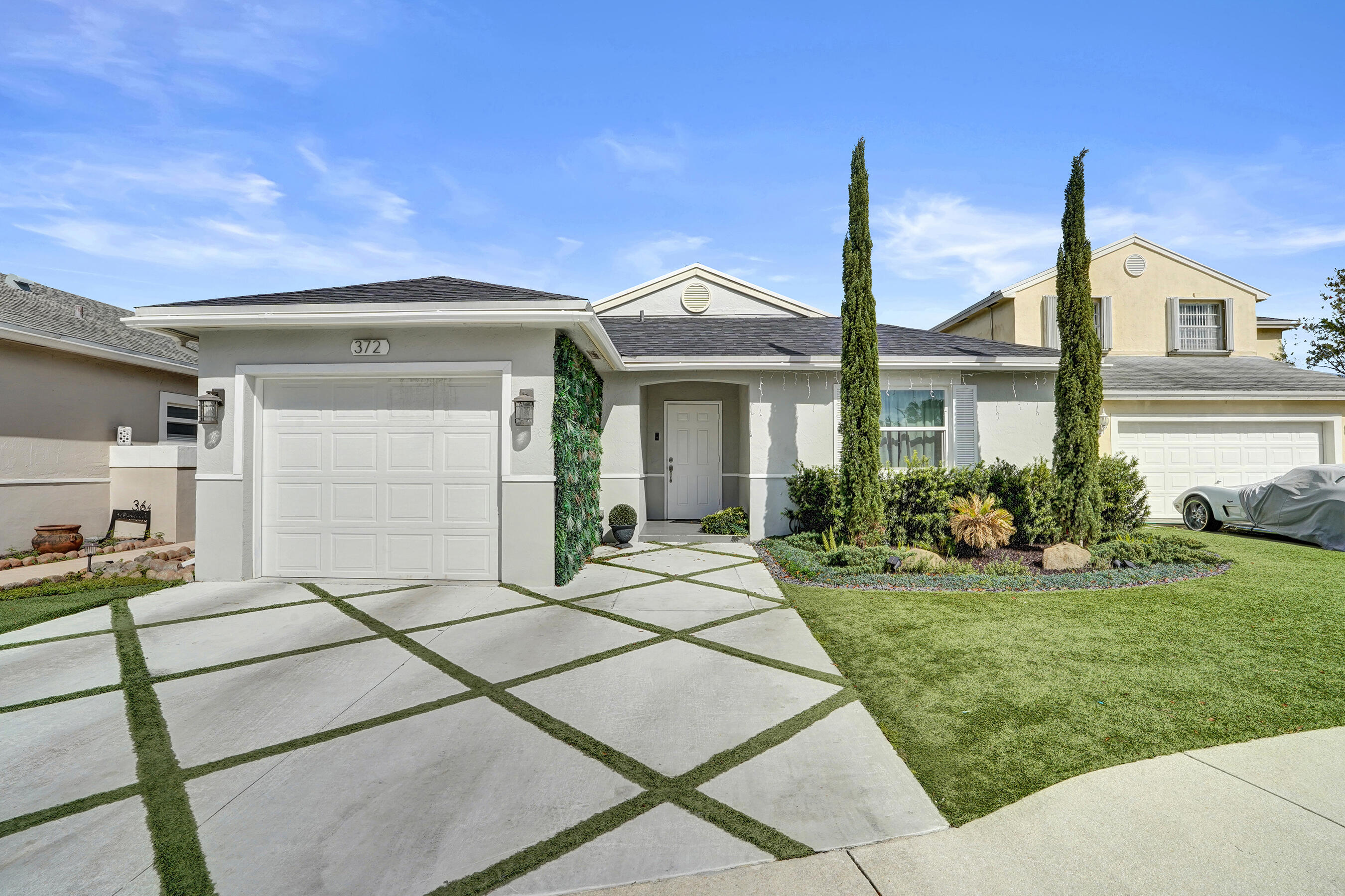 372 W Riverbend #372, Sunrise FL 33326