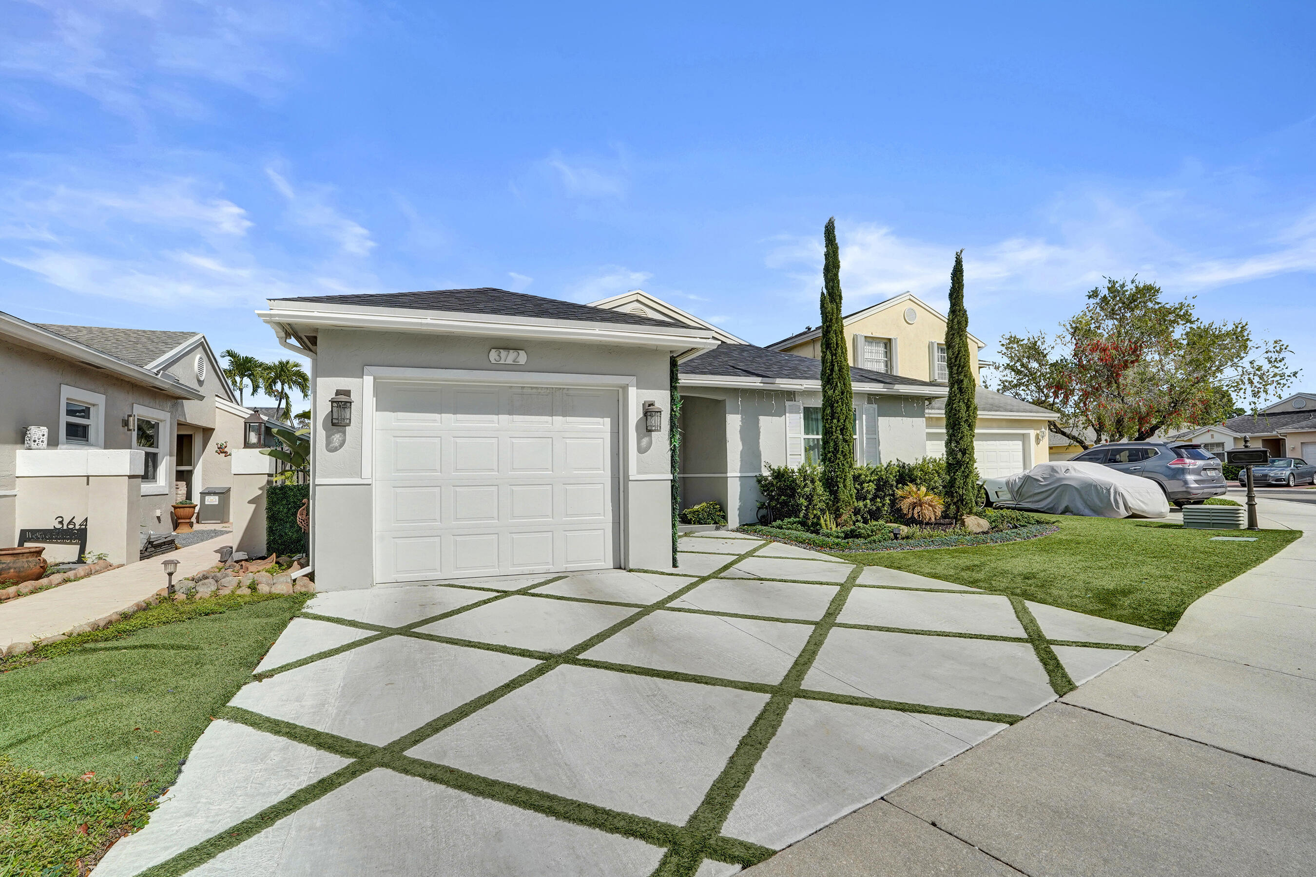 372 W Riverbend #372, Sunrise FL 33326