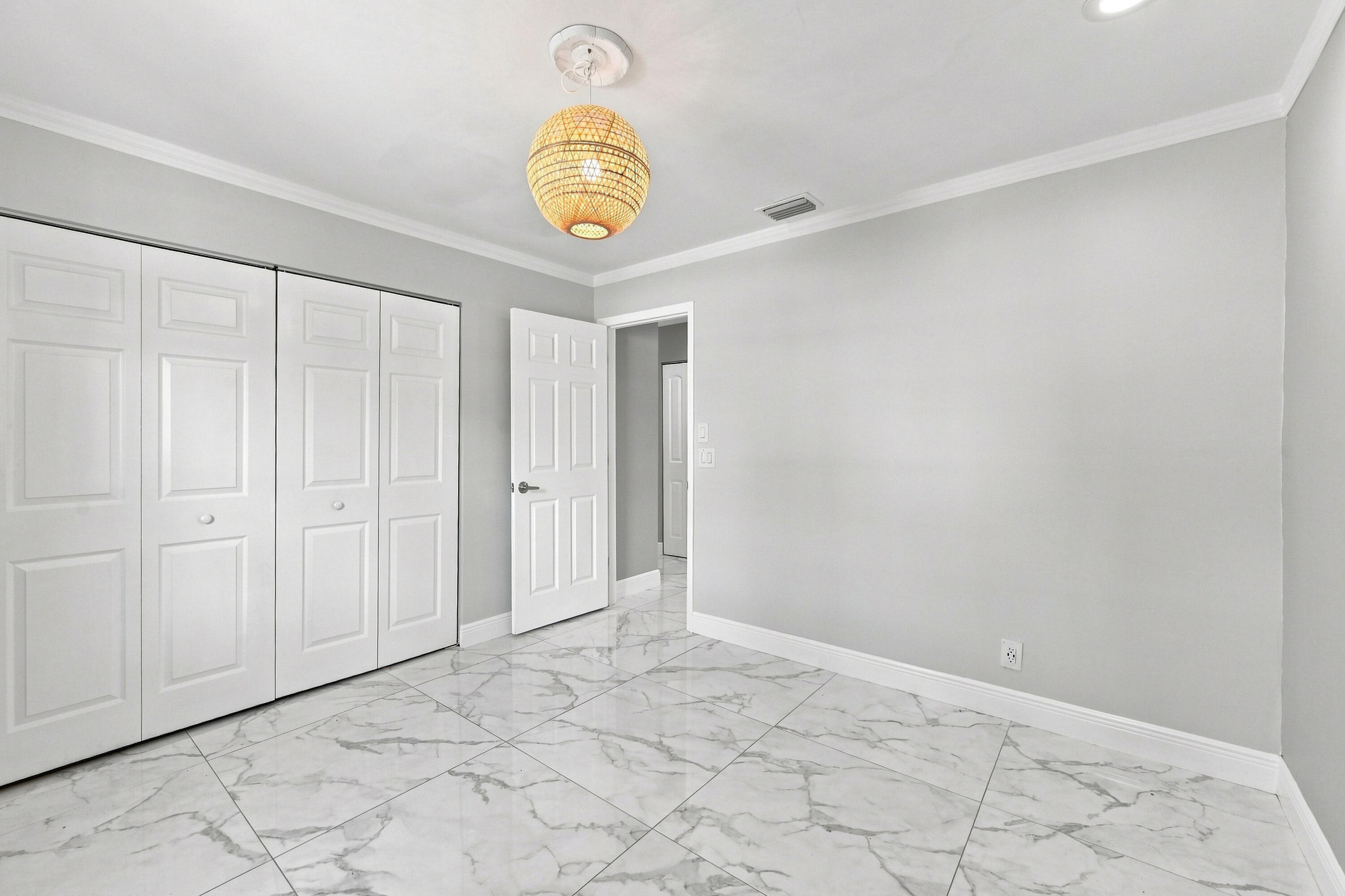 372 W Riverbend #372, Sunrise FL 33326