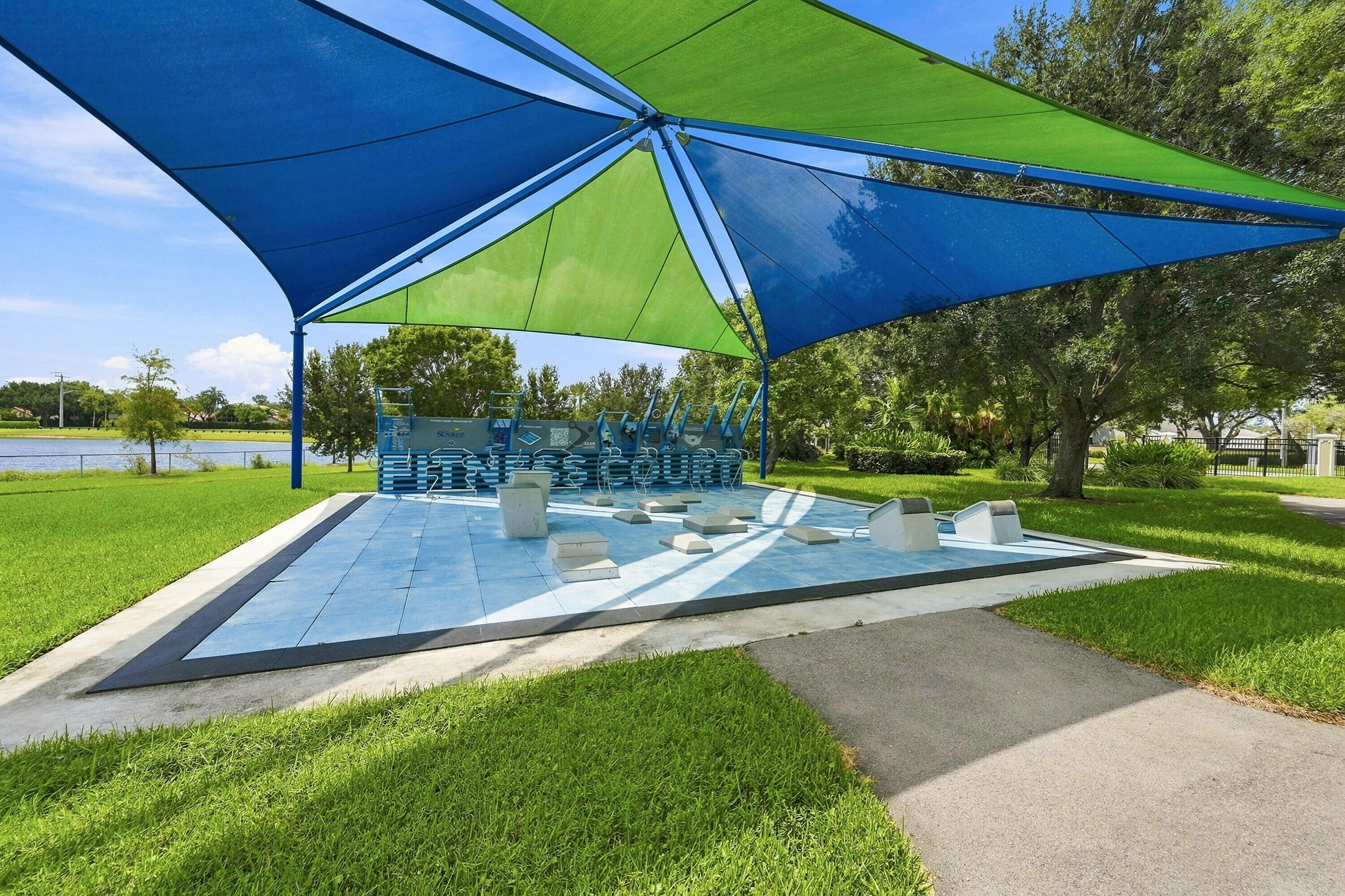 372 W Riverbend #372, Sunrise FL 33326