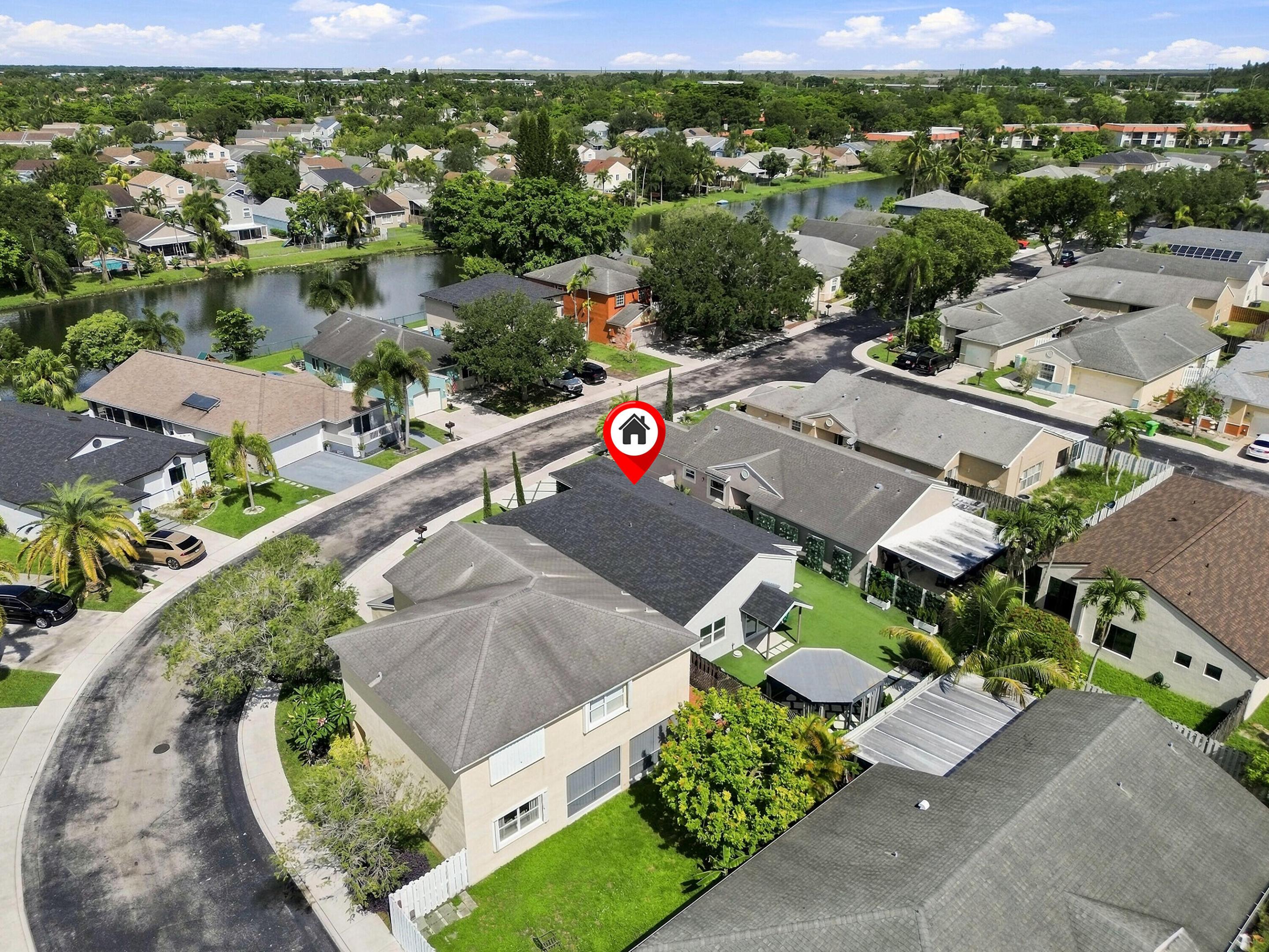 372 W Riverbend #372, Sunrise FL 33326