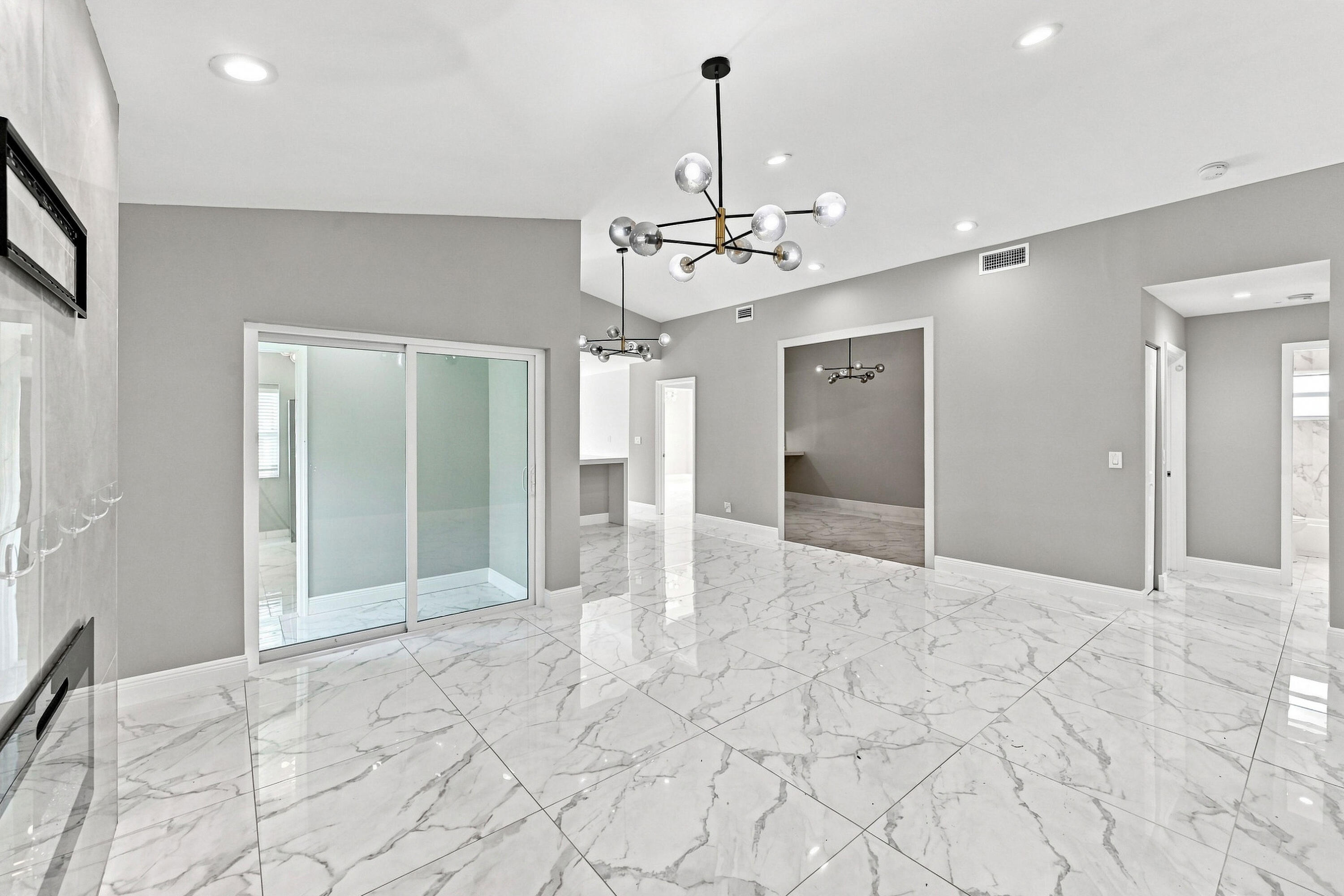 372 W Riverbend #372, Sunrise FL 33326