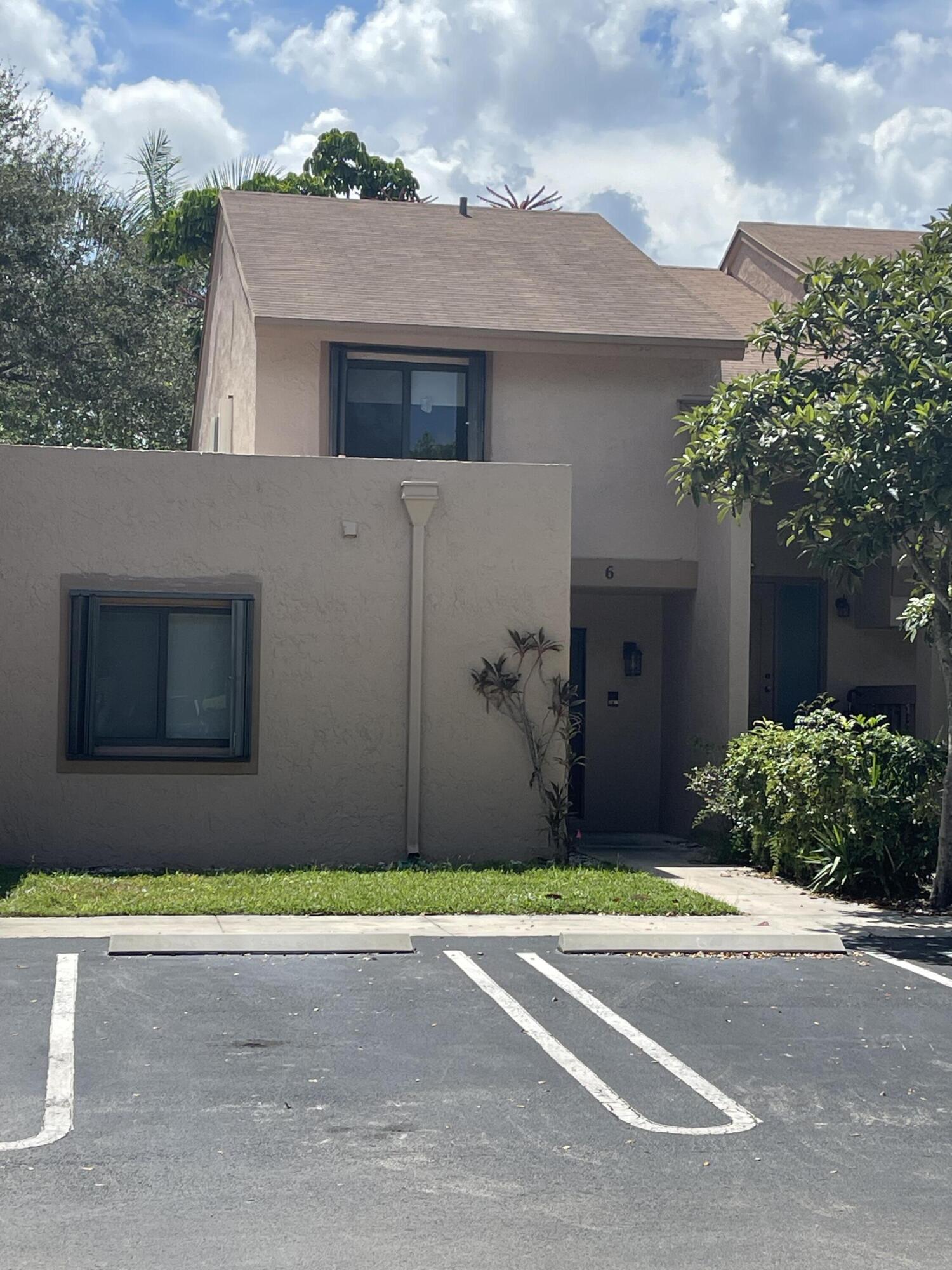 6 CHESTNUT, Cooper City FL 33026