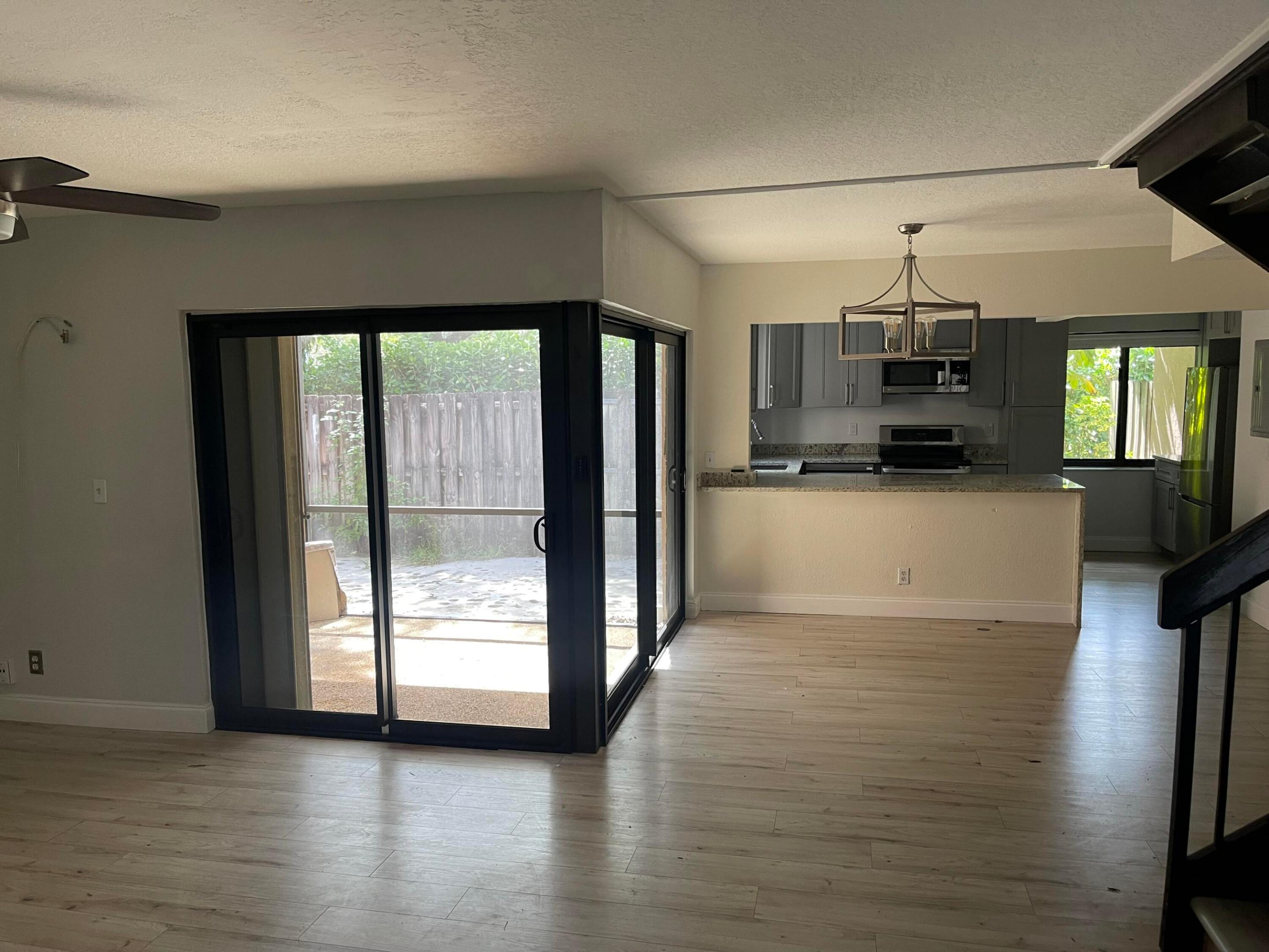 6 CHESTNUT, Cooper City FL 33026