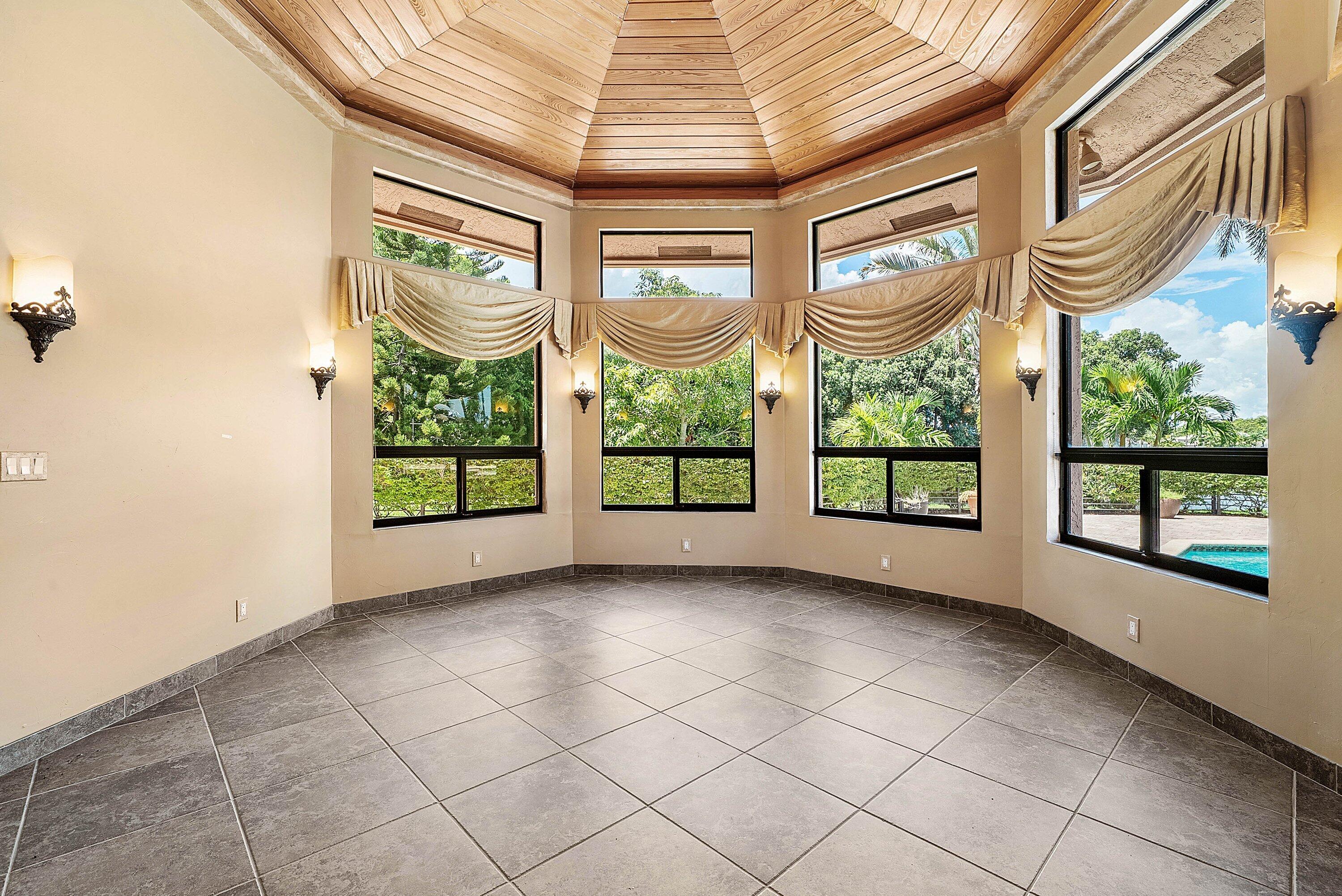 17595 Bocaire, Boca Raton FL 33487