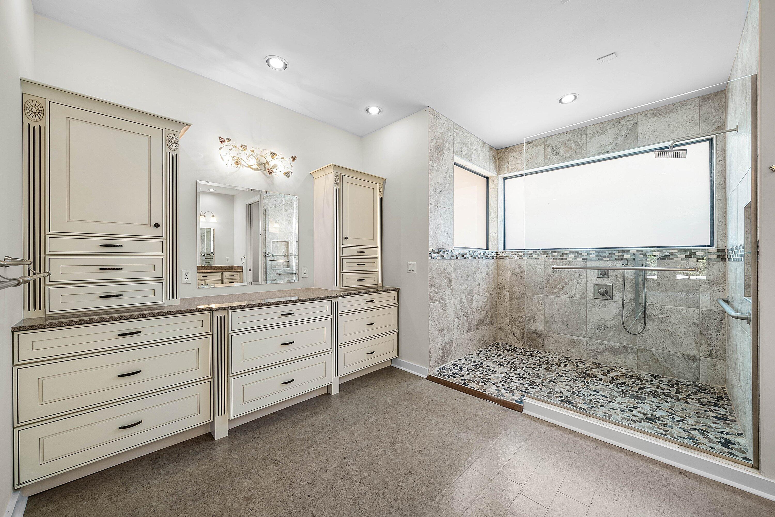 17595 Bocaire, Boca Raton FL 33487