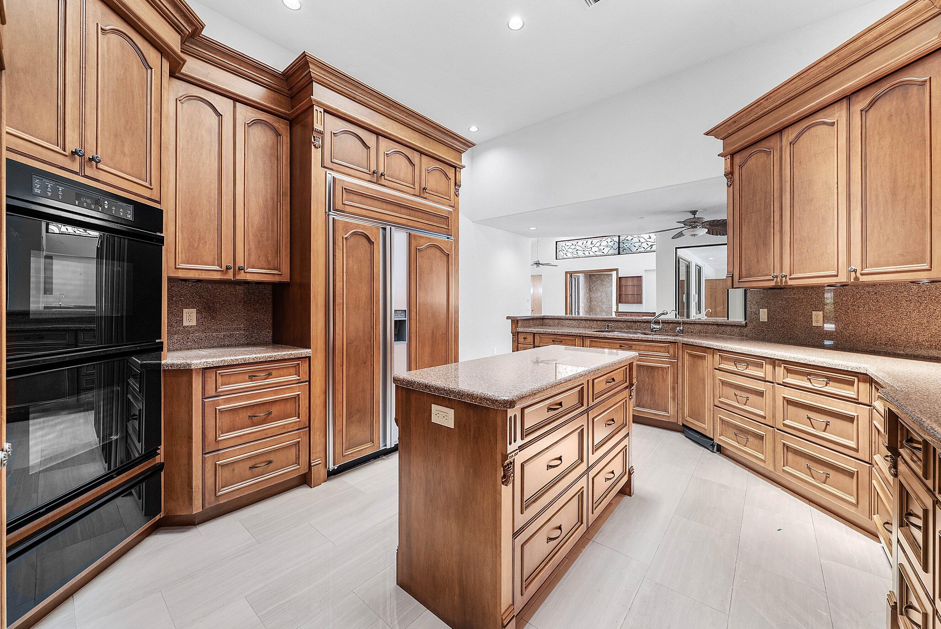17595 Bocaire, Boca Raton FL 33487