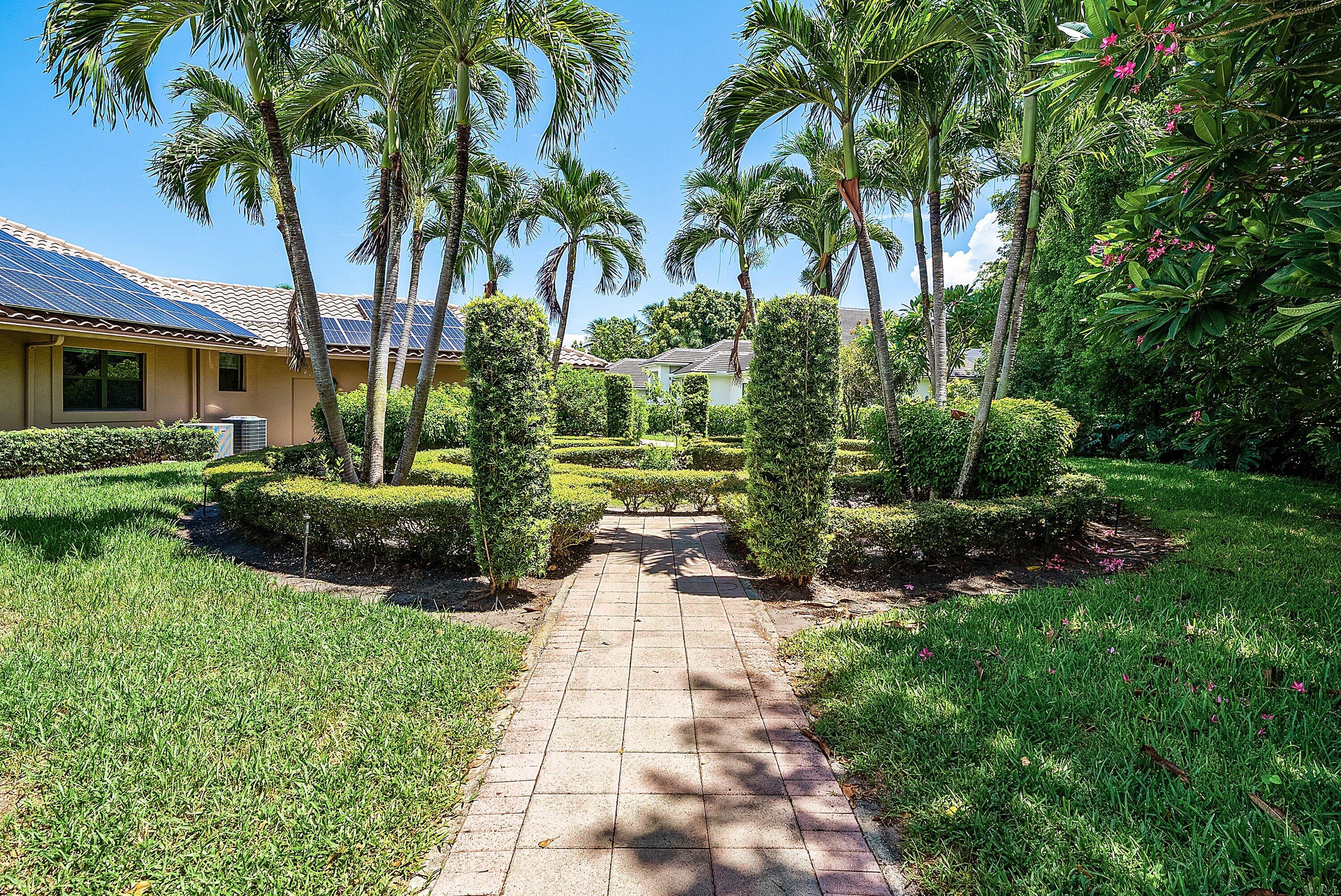 17595 Bocaire, Boca Raton FL 33487