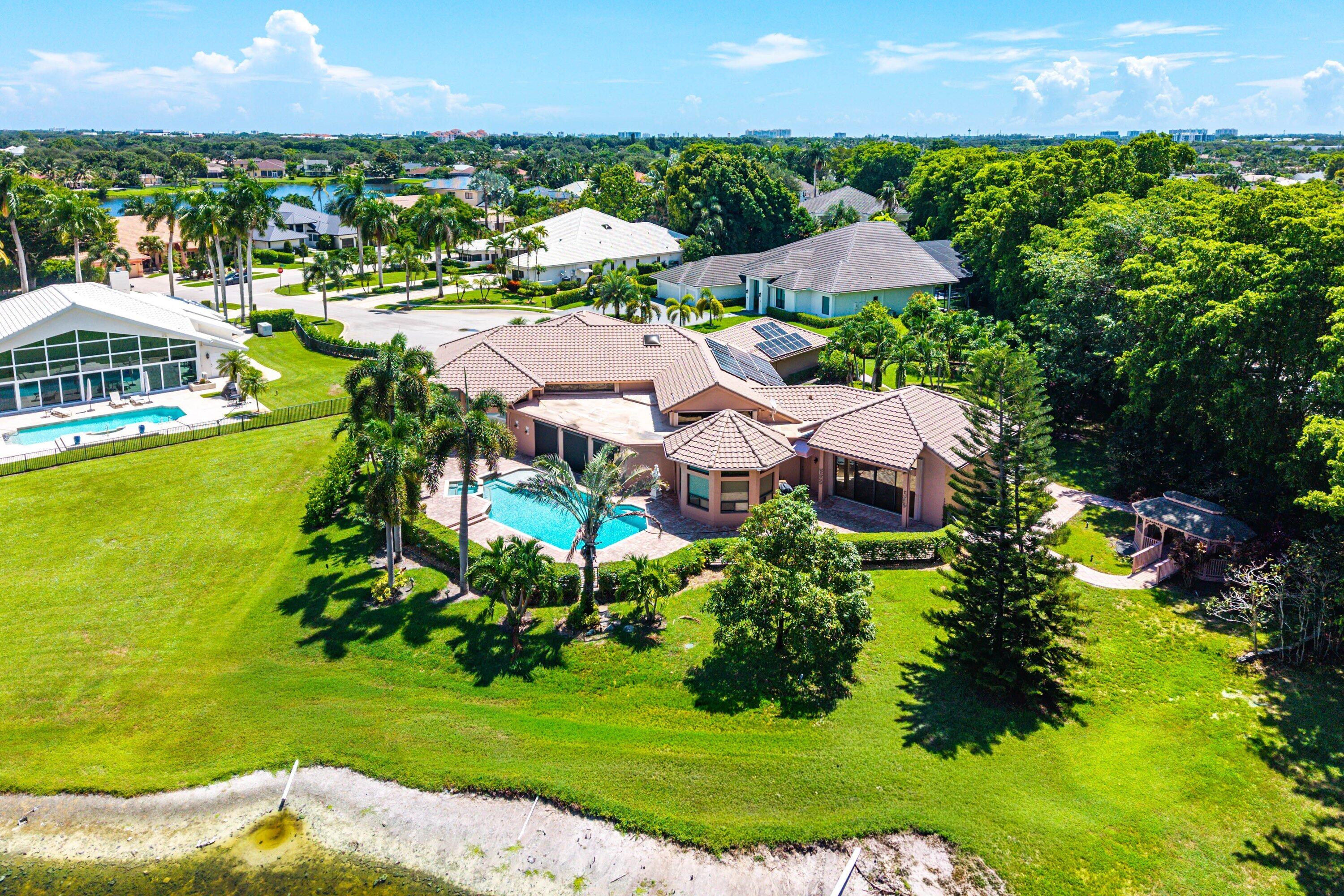 17595 Bocaire, Boca Raton FL 33487