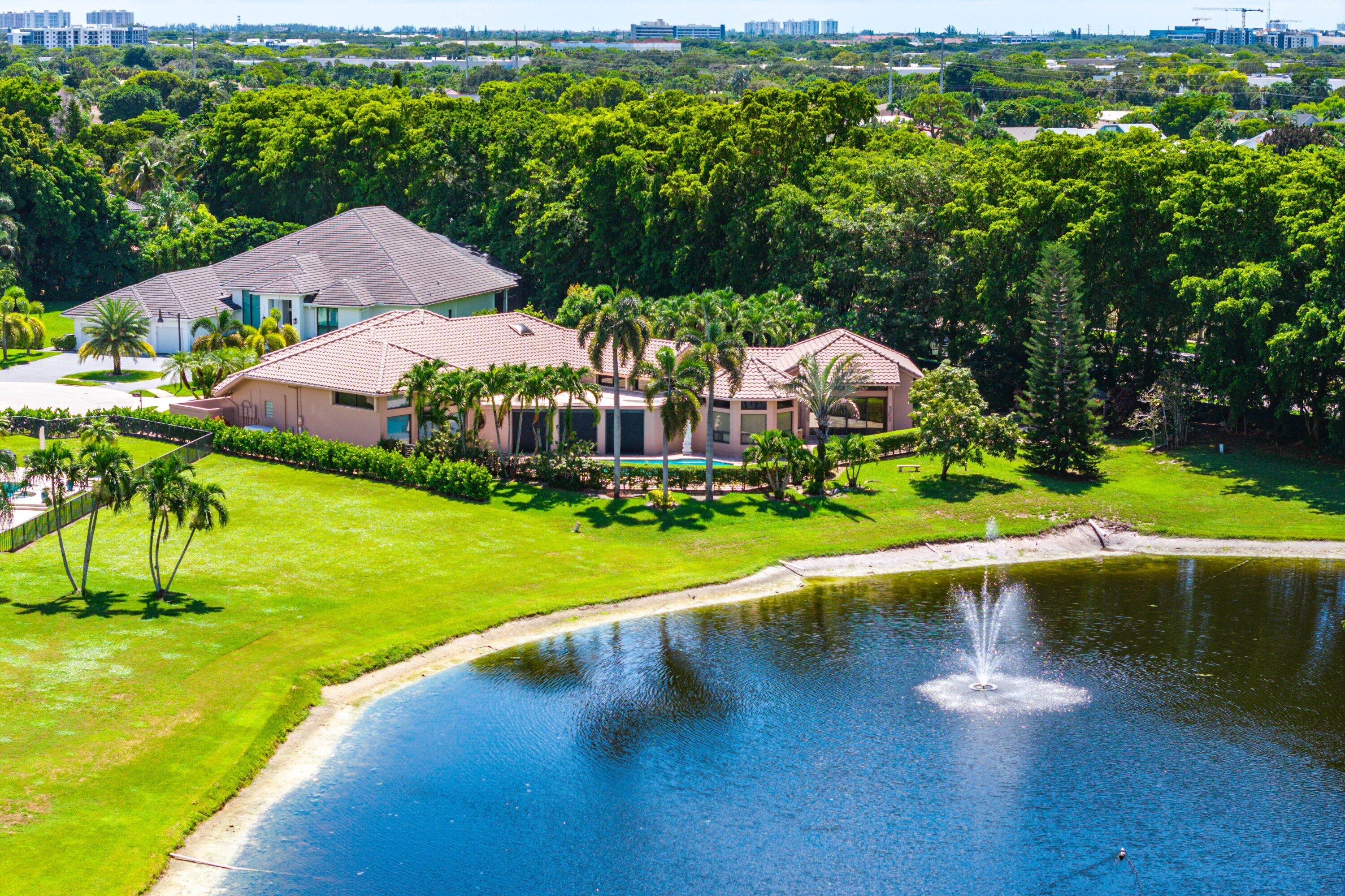 17595 Bocaire, Boca Raton FL 33487