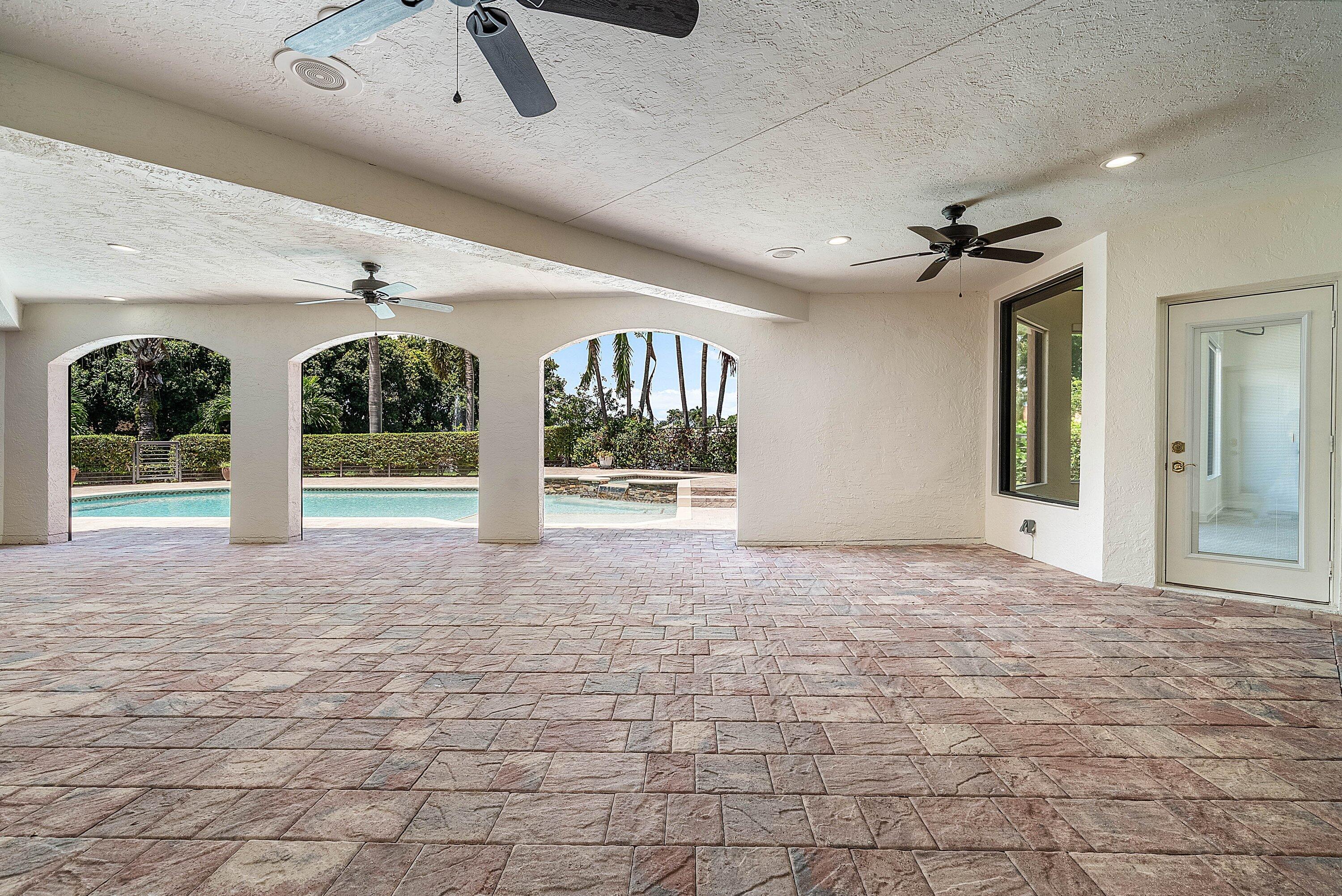 17595 Bocaire, Boca Raton FL 33487