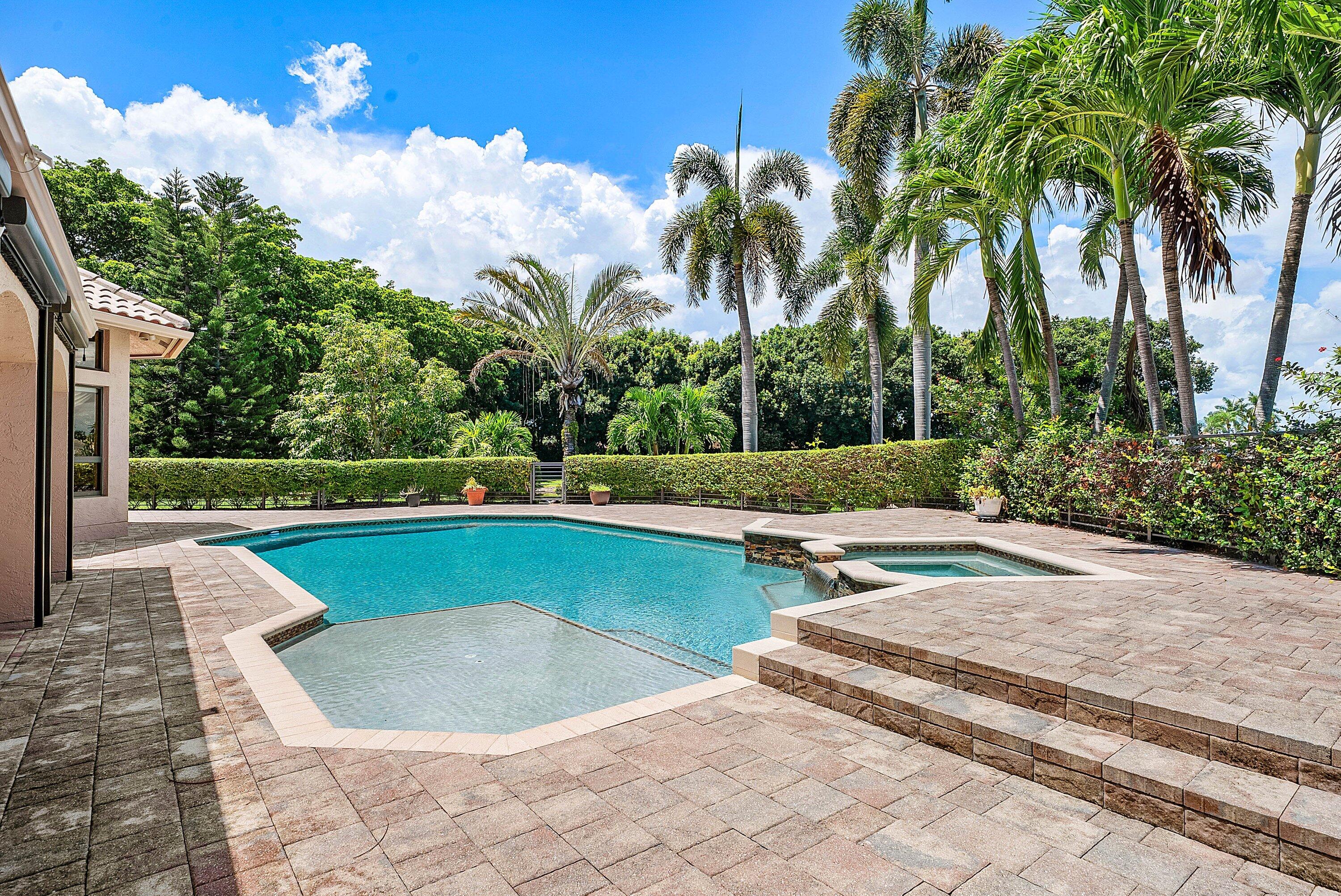 17595 Bocaire, Boca Raton FL 33487