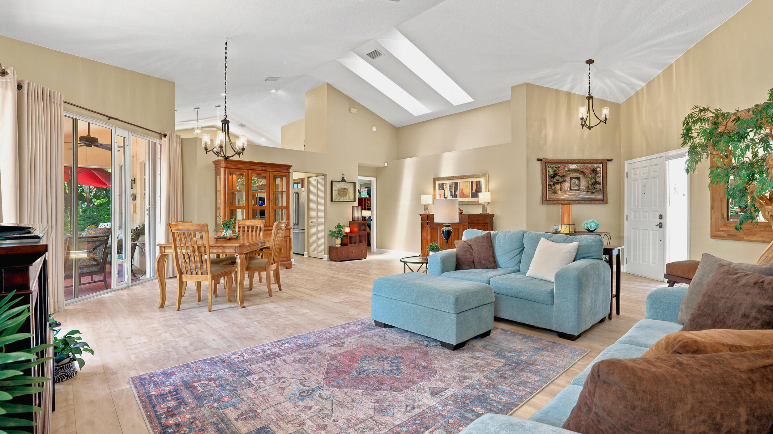 1109 Lytham, West Palm Beach FL 33411