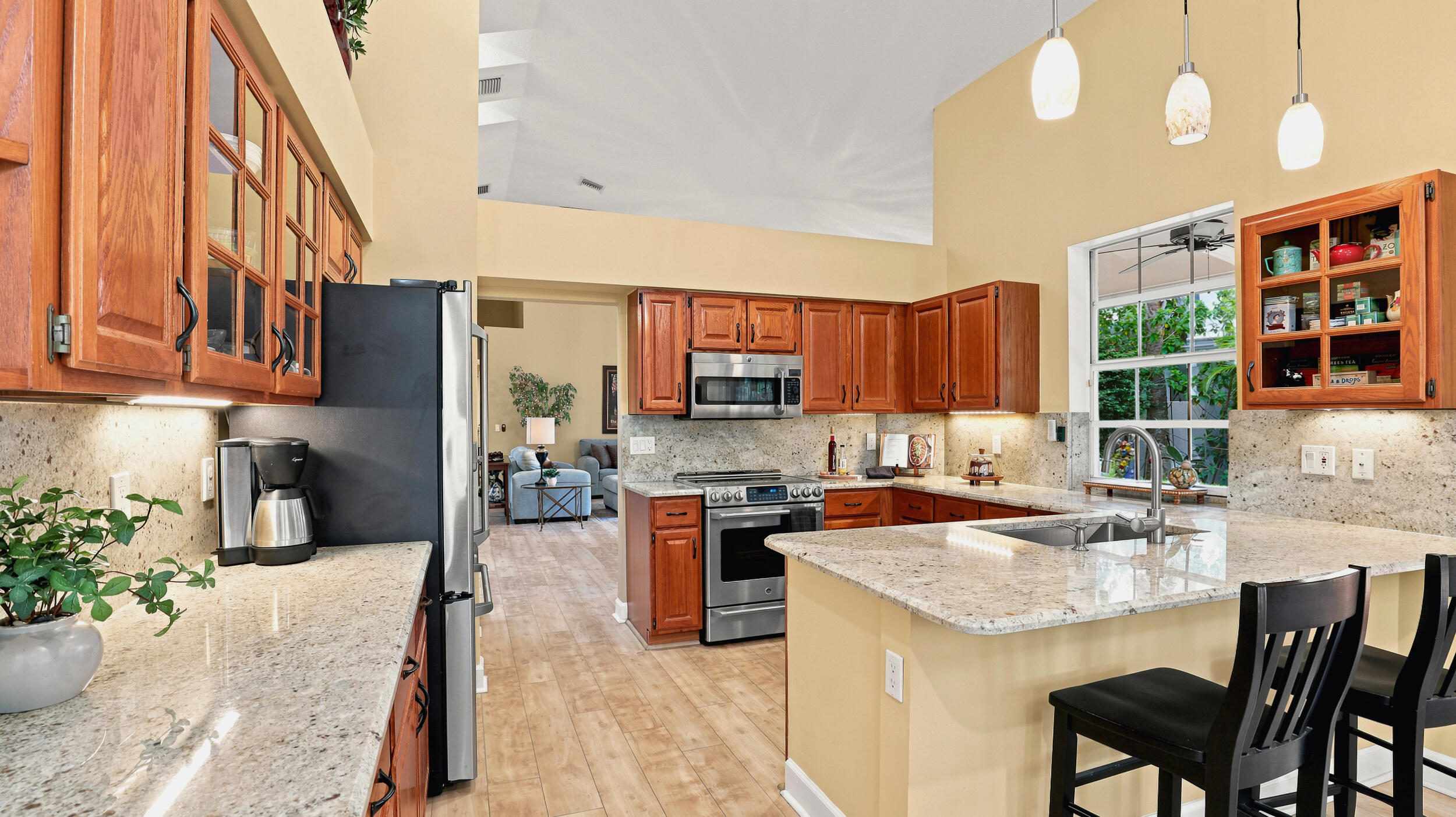 1109 Lytham, West Palm Beach FL 33411