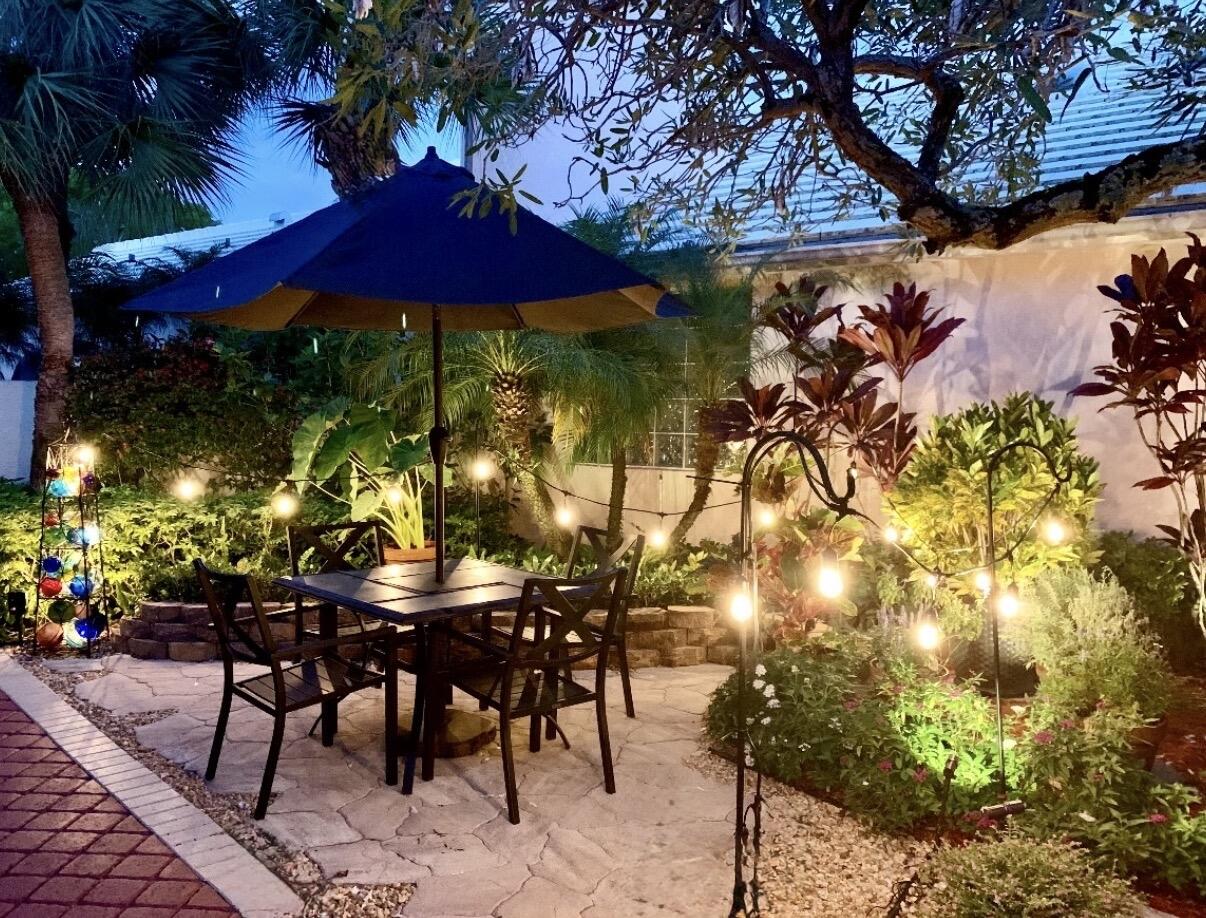 1109 Lytham, West Palm Beach FL 33411