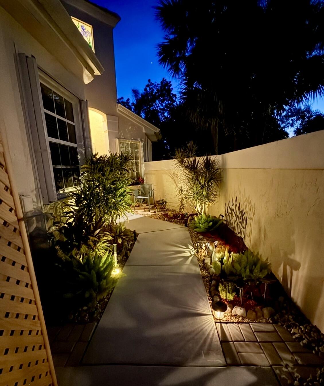 1109 Lytham, West Palm Beach FL 33411