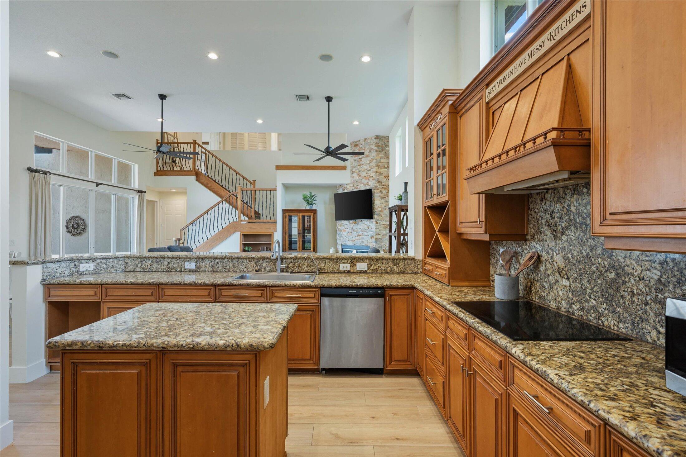 6162 NW 121ST, Coral Springs FL 33076