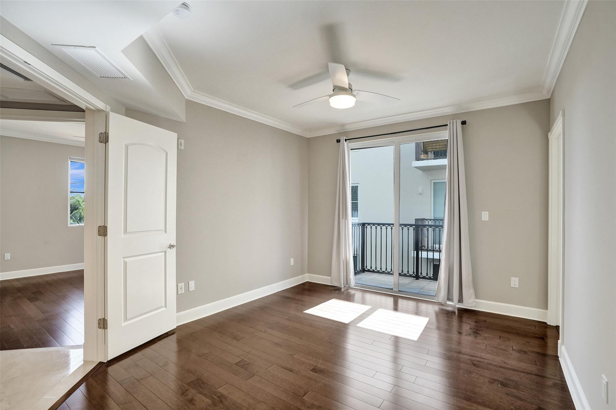 1424 SE 12th #2B, Fort Lauderdale FL 33316