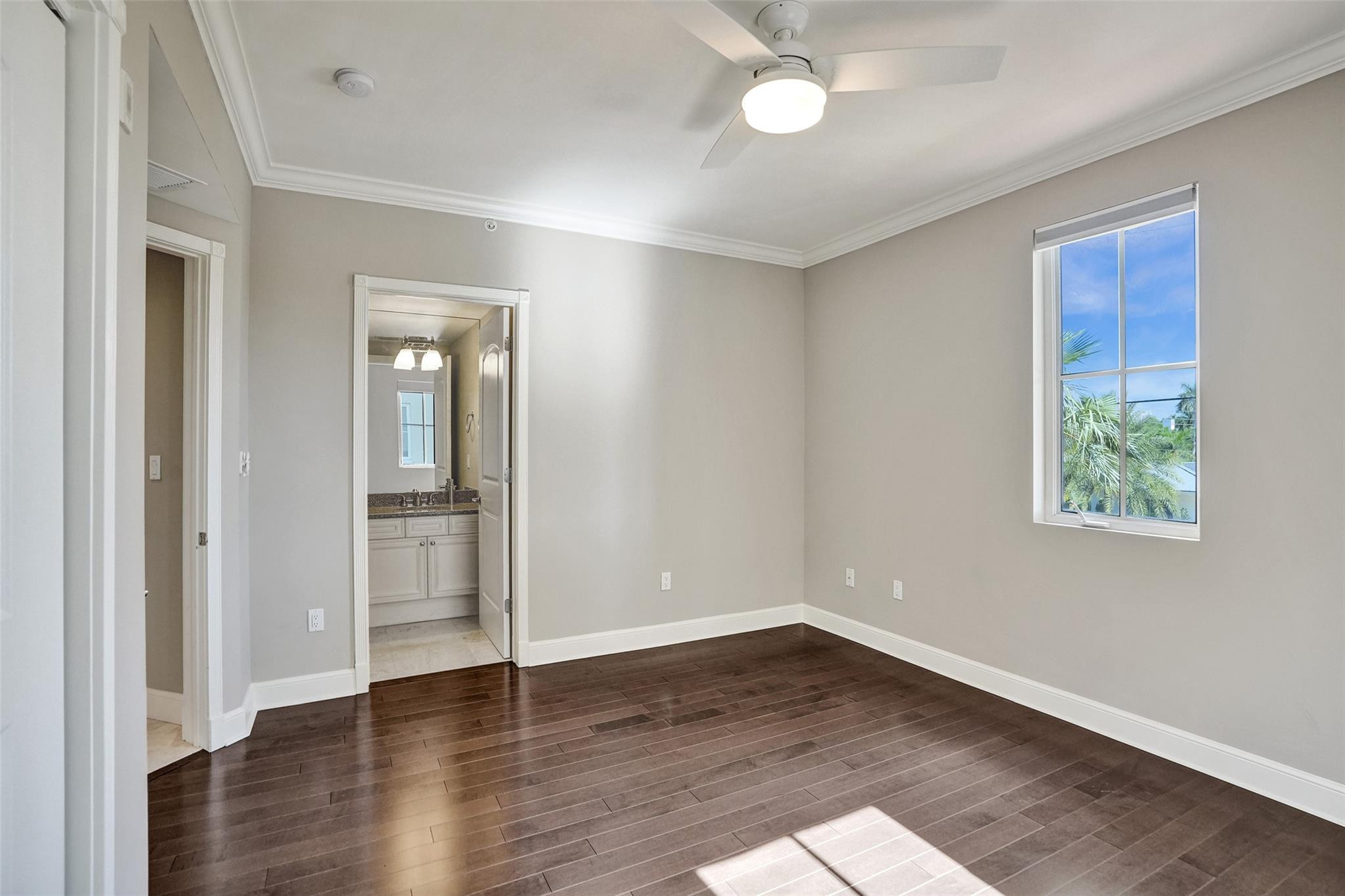 1424 SE 12th #2B, Fort Lauderdale FL 33316