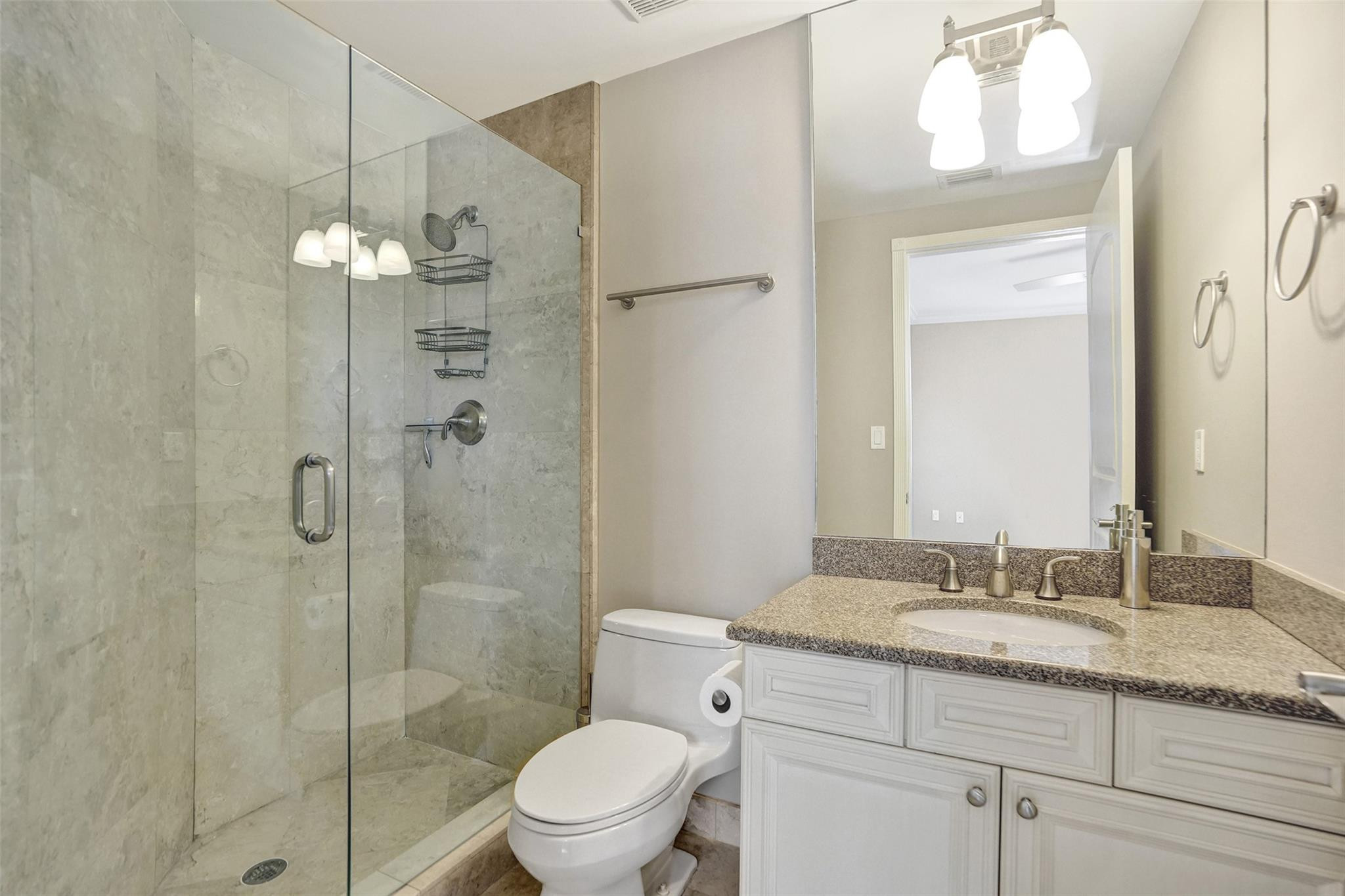 1424 SE 12th #2B, Fort Lauderdale FL 33316