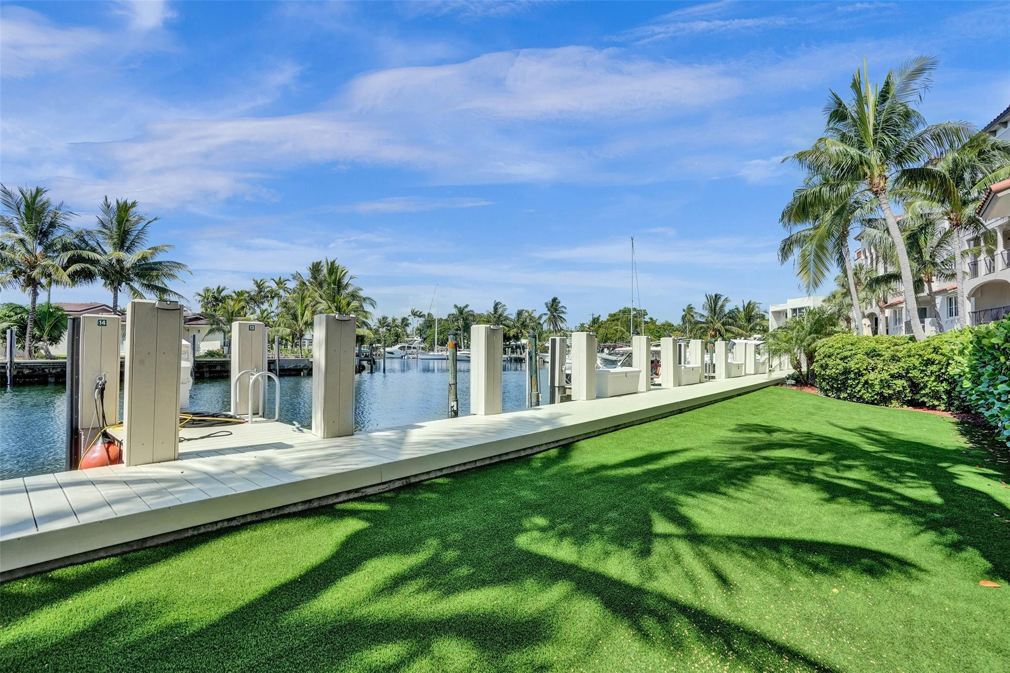 1424 SE 12th #2B, Fort Lauderdale FL 33316