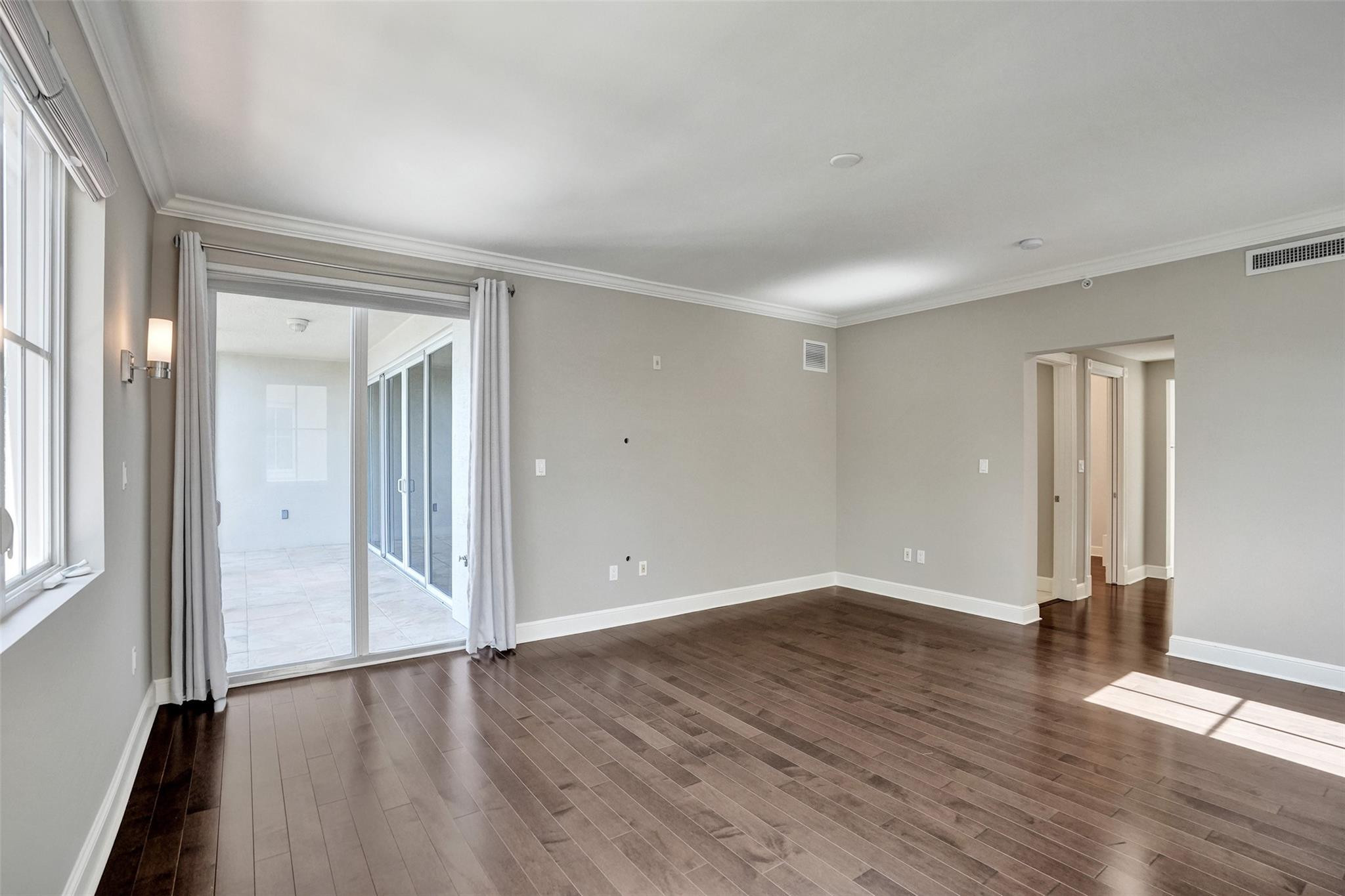 1424 SE 12th #2B, Fort Lauderdale FL 33316