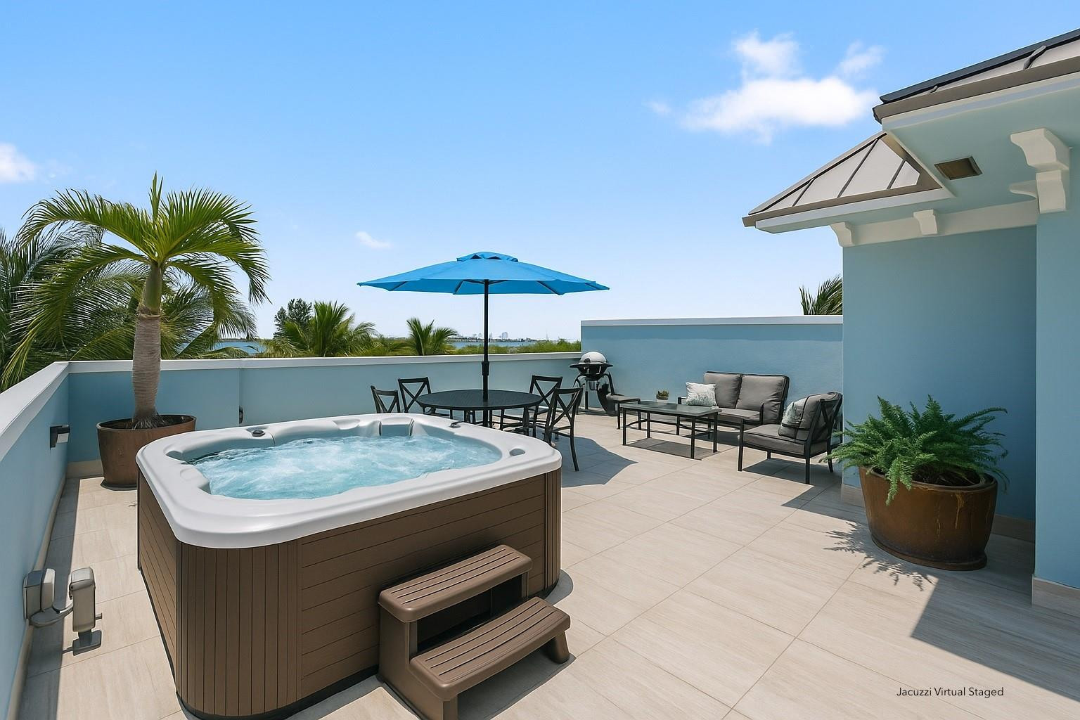347 Oak #B1, Hollywood FL 33019
