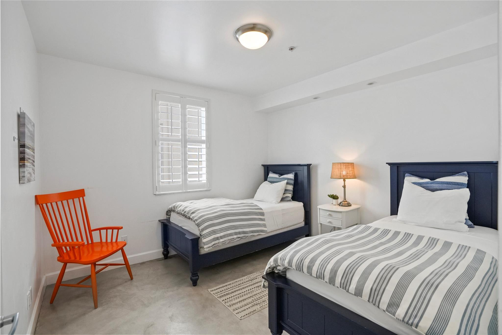 347 Oak #B1, Hollywood FL 33019