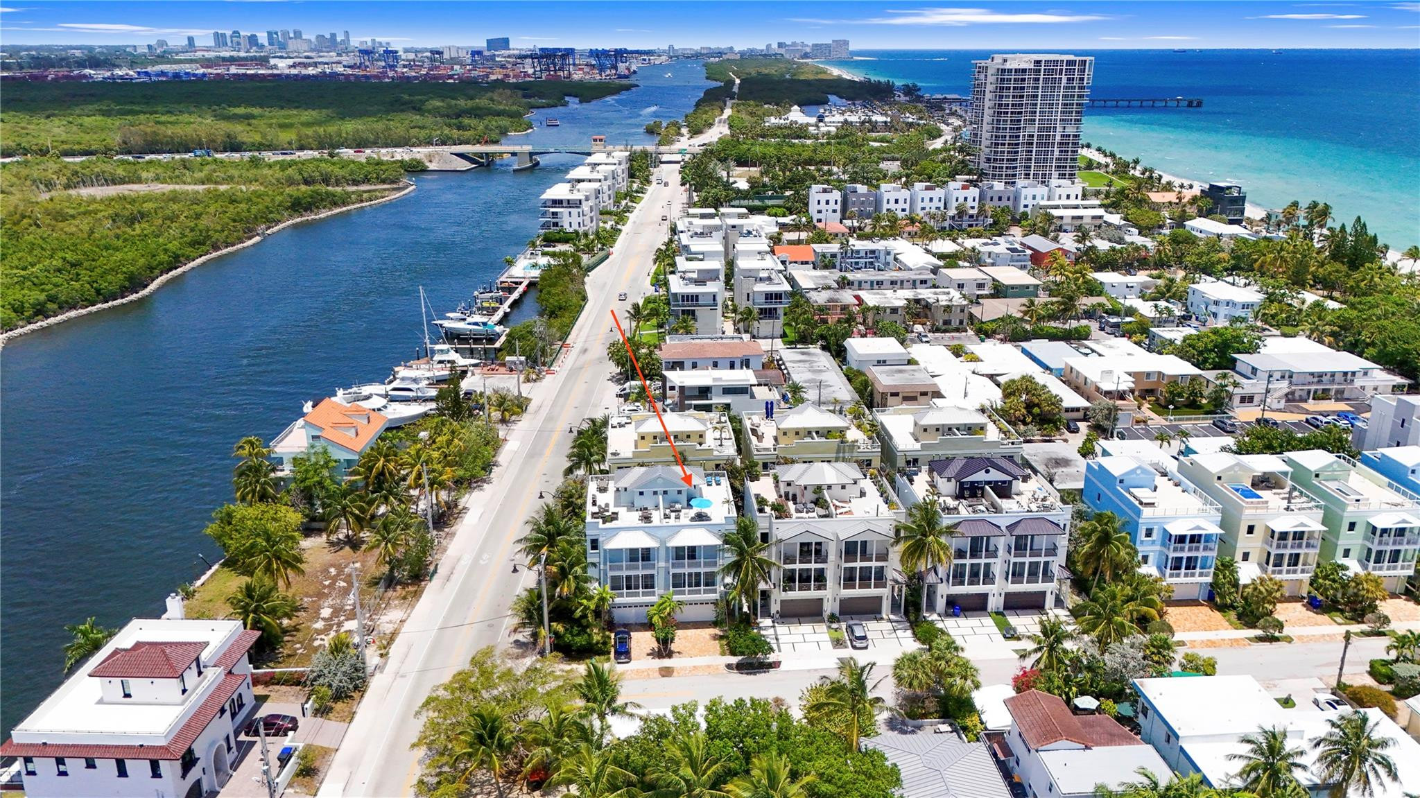 347 Oak #B1, Hollywood FL 33019