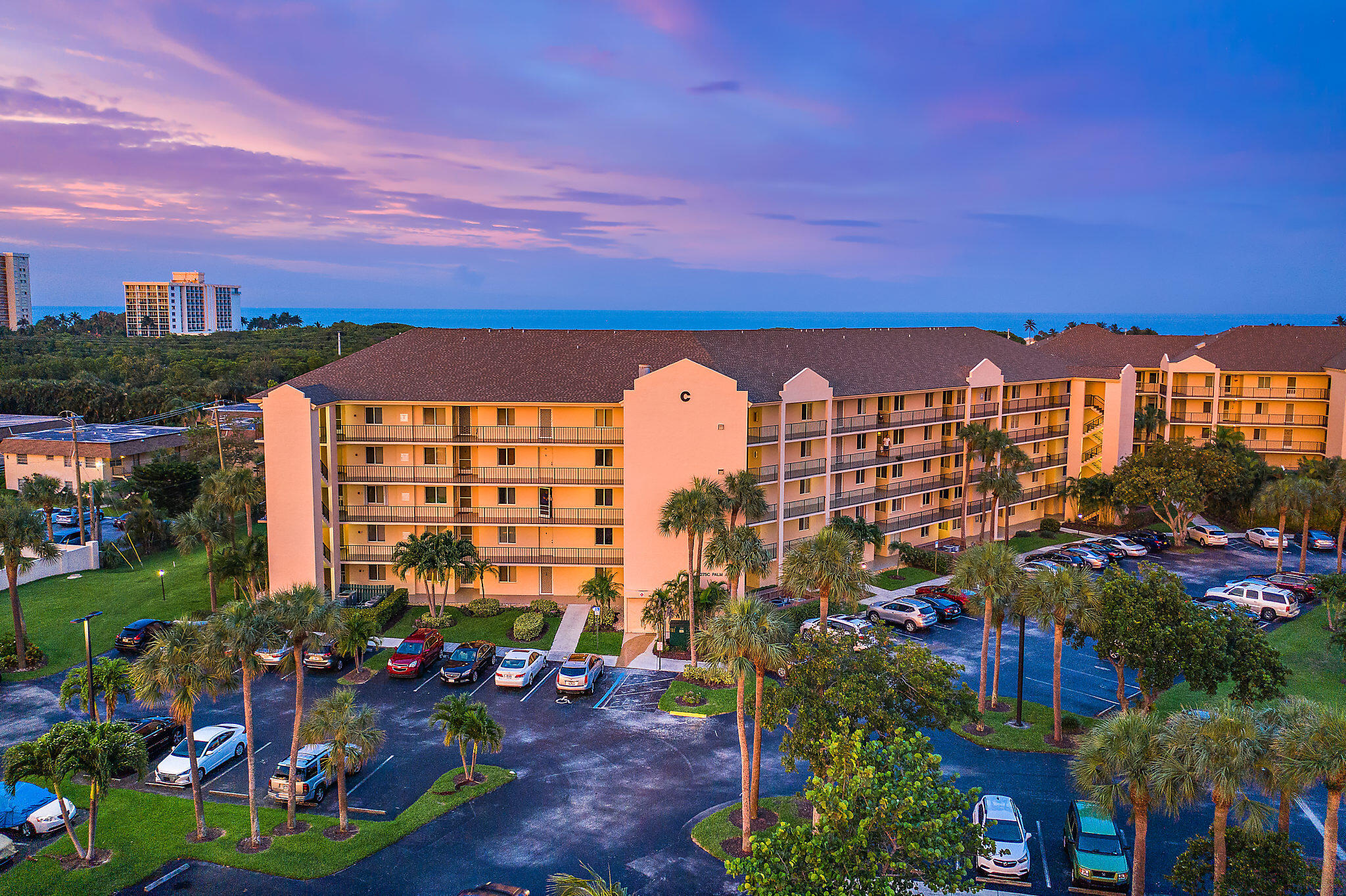 275 PALM #C302, Jupiter FL 33477