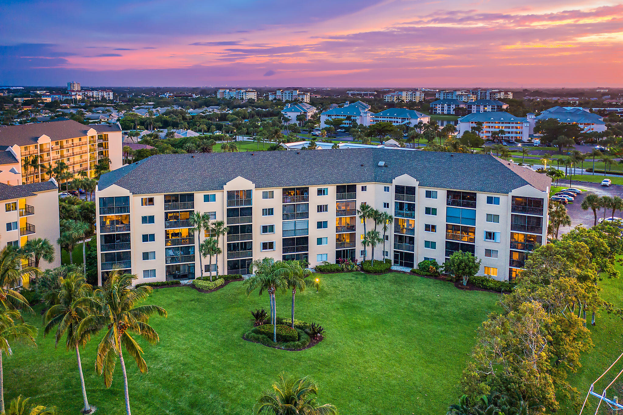 275 PALM #C302, Jupiter FL 33477